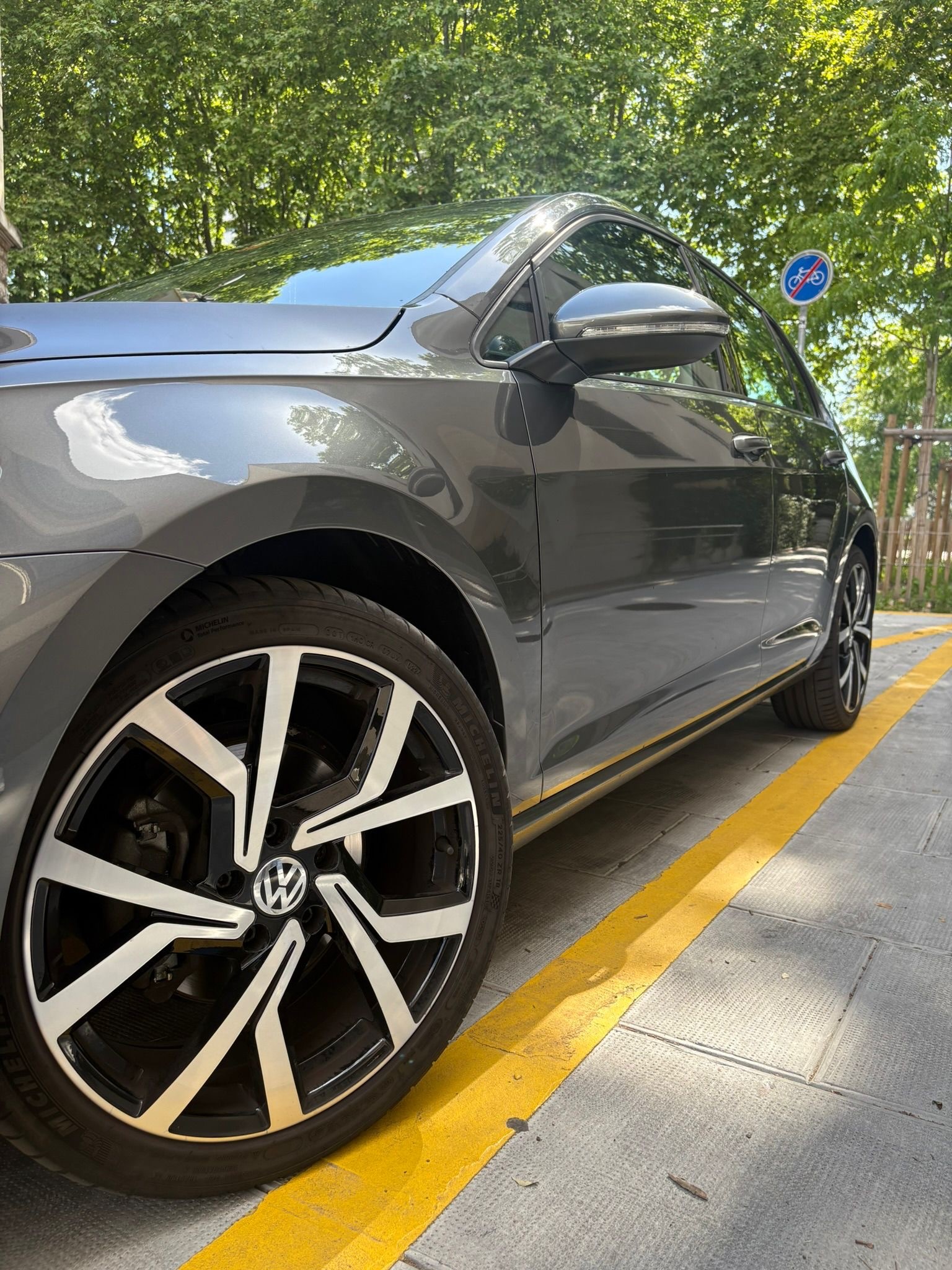 VW 2.0 TDI Comfortline DSG 4m-image-5