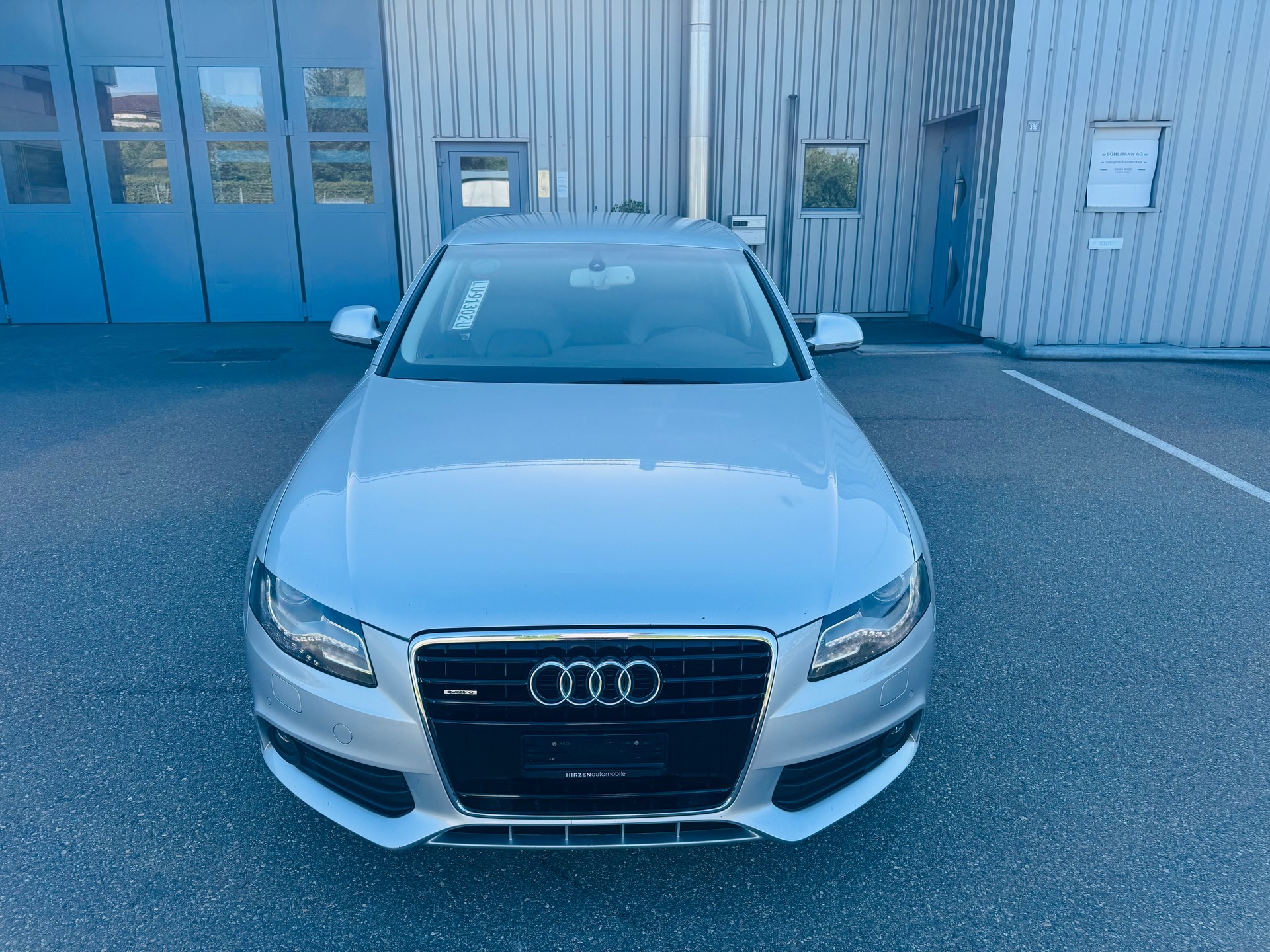 AUDI A4 Limousine 3.2 FSI quattro-image-10
