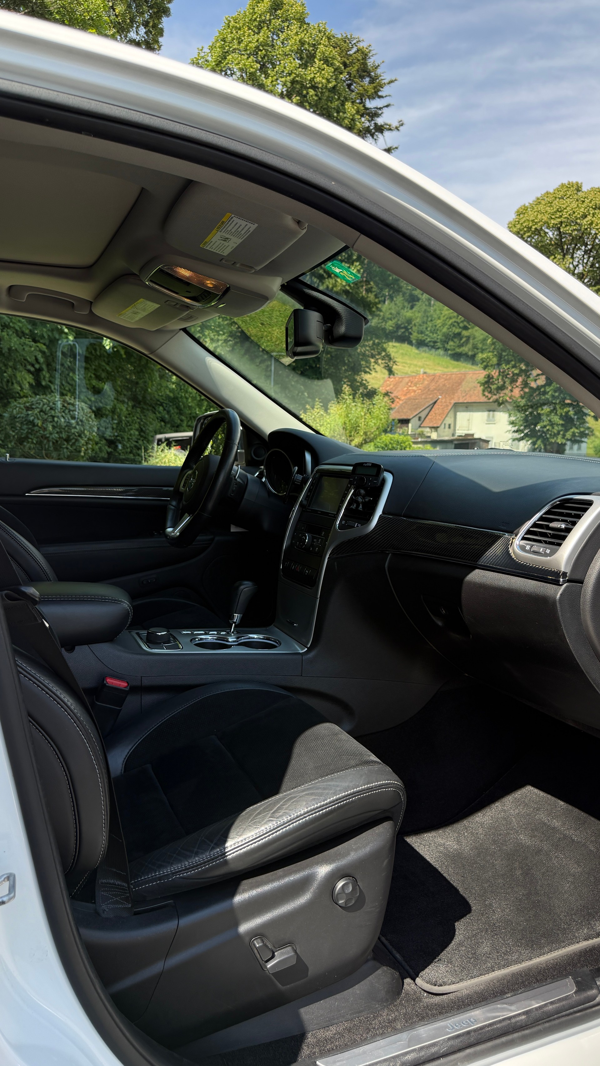 JEEP 6.4 V8 HEMI SRT8-image-5