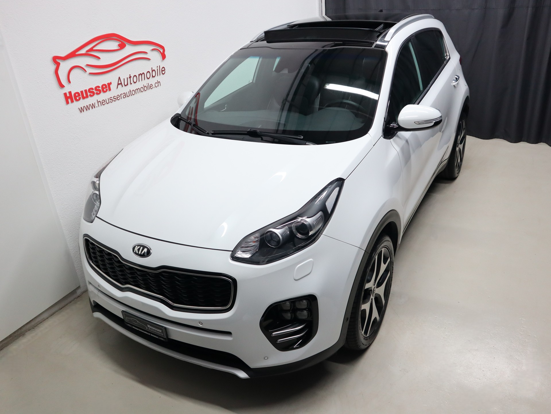 KIA Sportage 2.0CRDi Style GT Line 4WD Automat - Panorama - Navi - DAB+ - JBL - Kamera - 185 PS-image-2