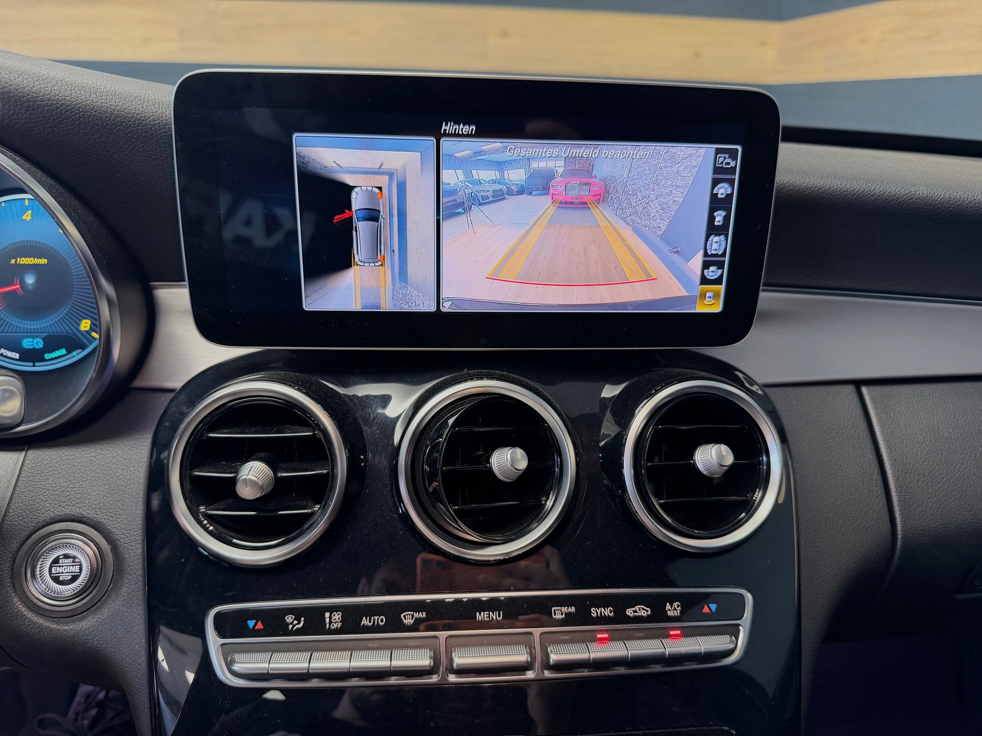 MERCEDES-BENZ C 200 Swiss Star AMG Line 4M 9G-Tronic-image-7