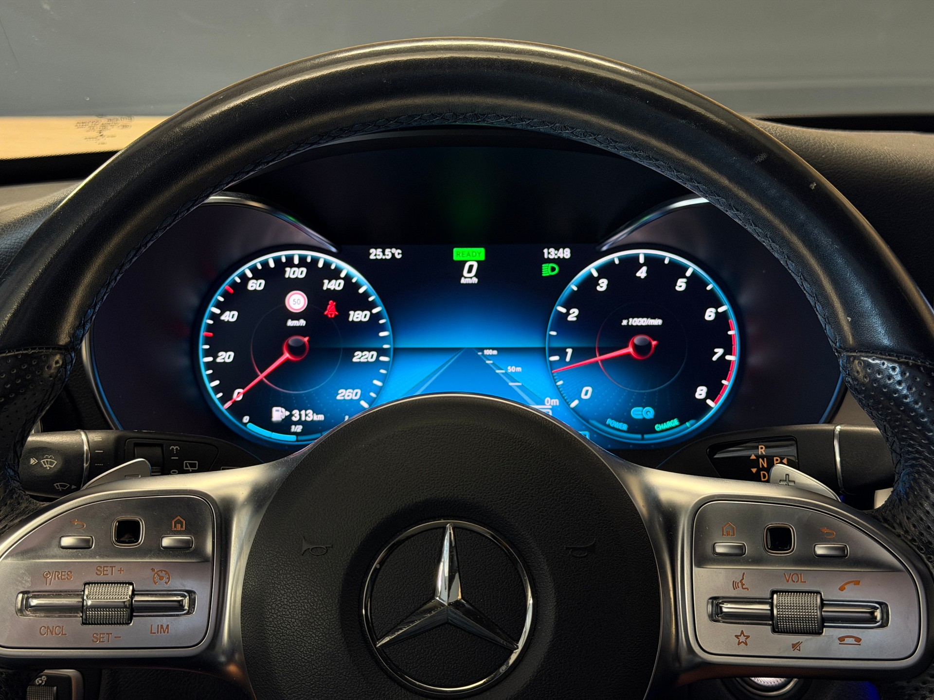 MERCEDES-BENZ C 200 Swiss Star AMG Line 4M 9G-Tronic-image-12