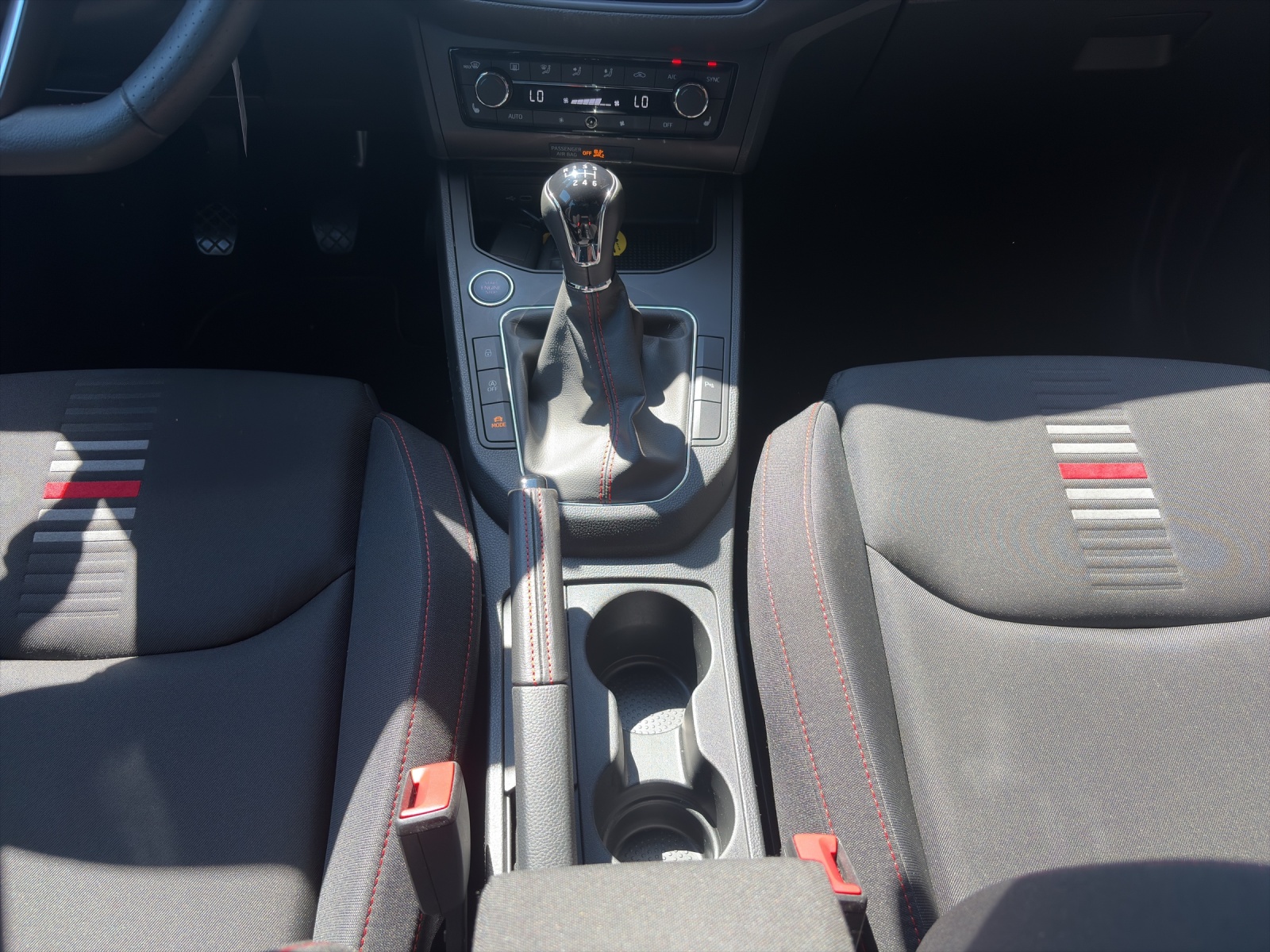 SEAT Ibiza 1.0 EcoTSI Hola FR-image-12
