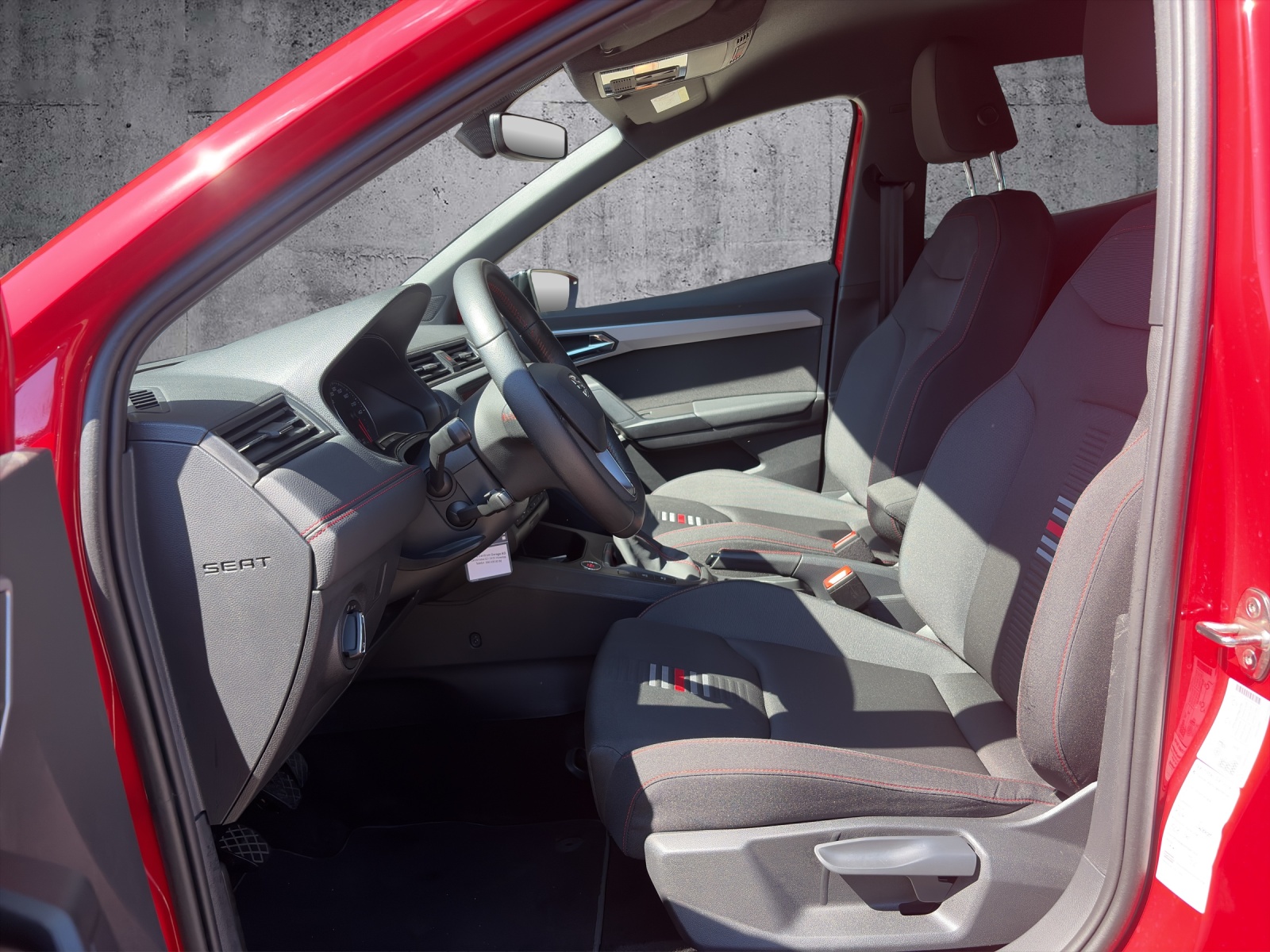 SEAT Ibiza 1.0 EcoTSI Hola FR-image-7