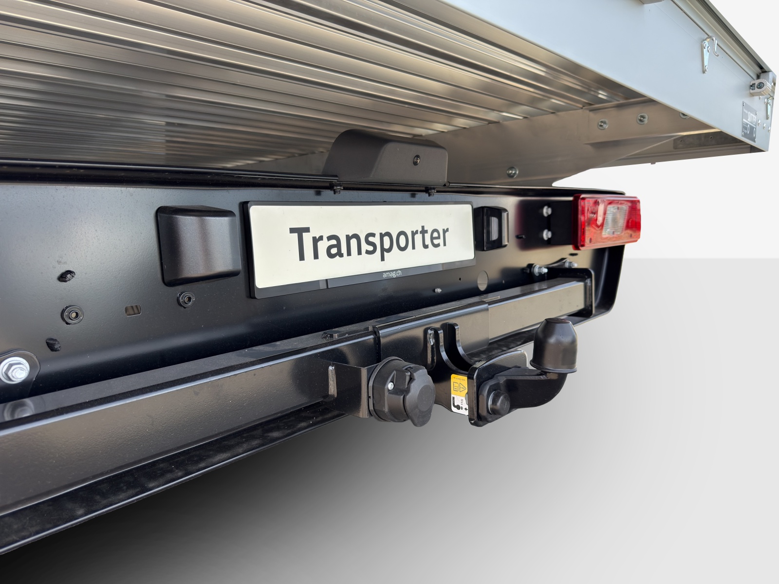 VW Transporter 2.0 TDI Automat 4Motion-image-15