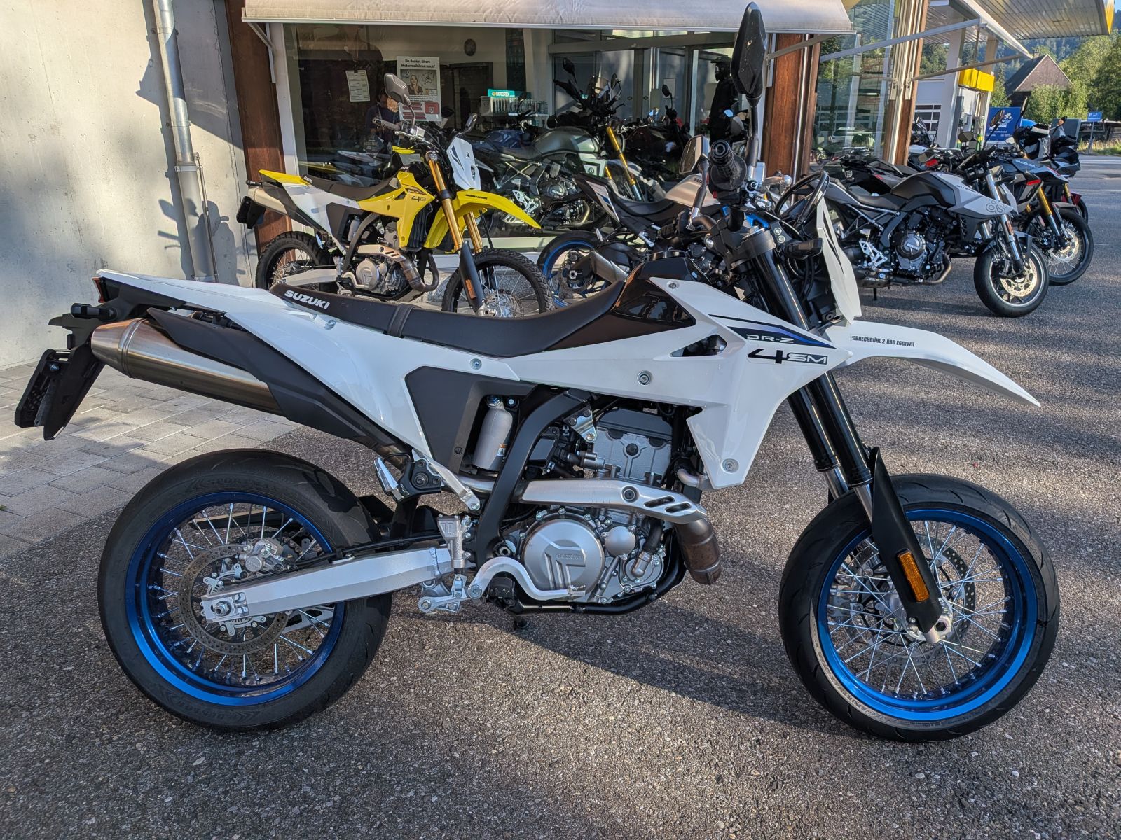 SUZUKI DR-Z 400 SM-image-6