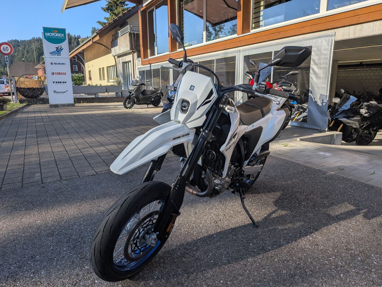 SUZUKI DR-Z 400 SM-image-2