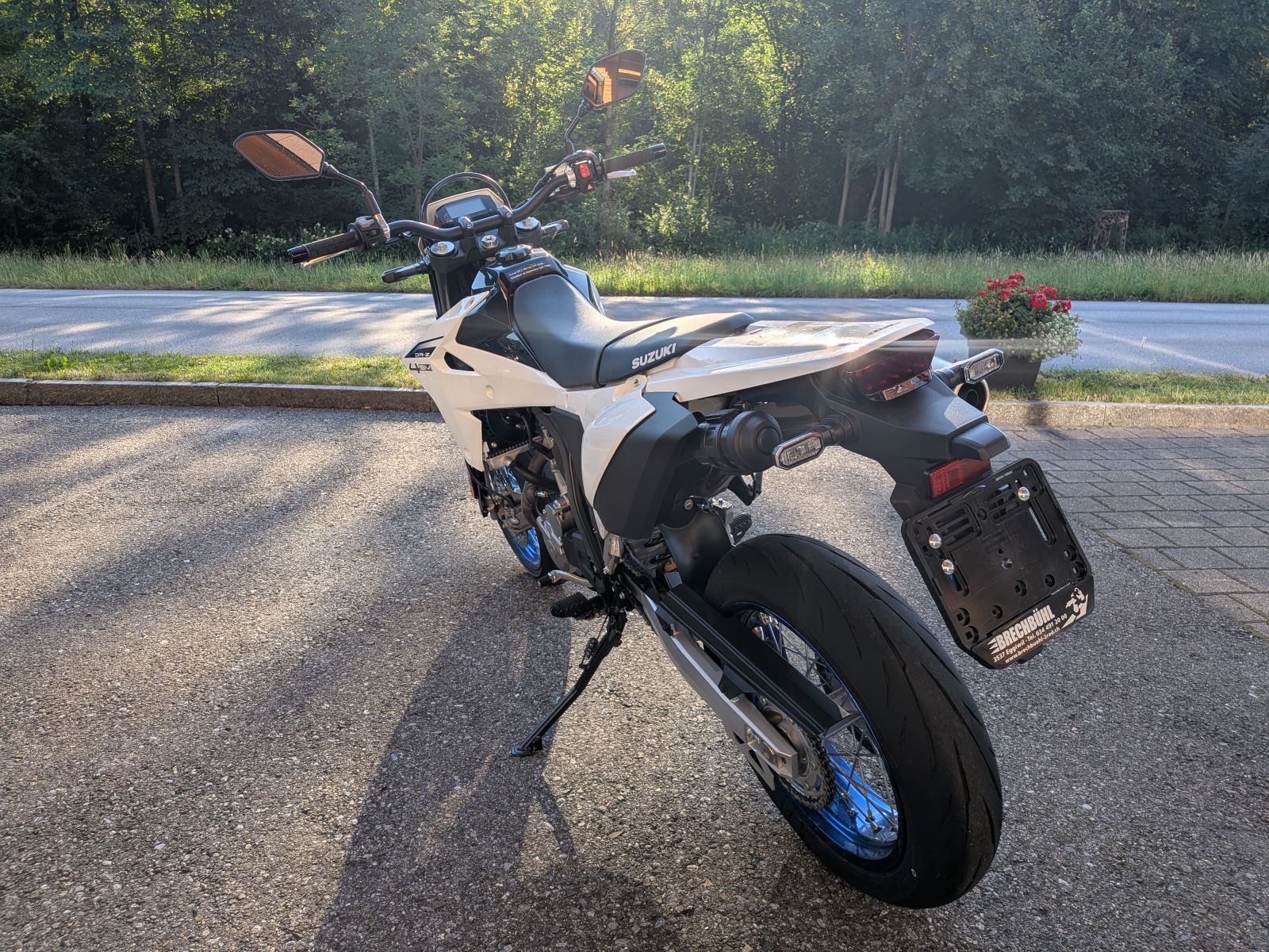 SUZUKI DR-Z 400 SM-image-4
