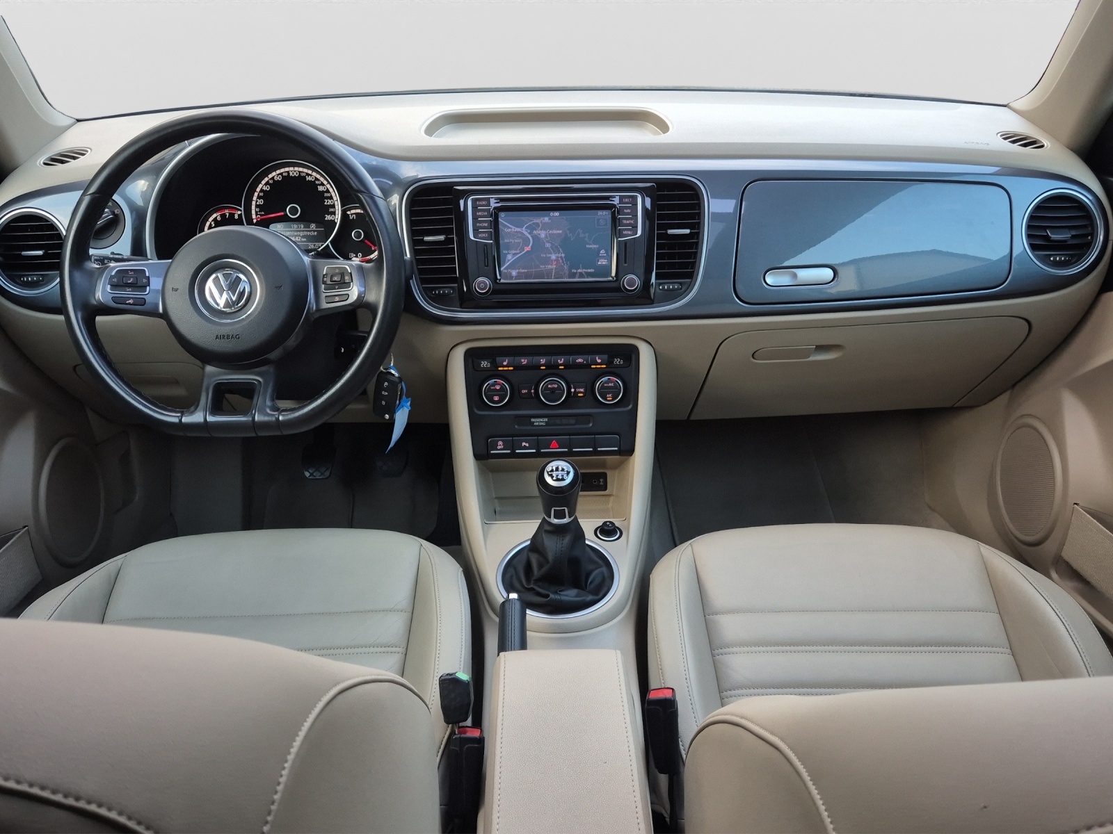 VW Beetle 1.2 TSI BMT Design-image-10