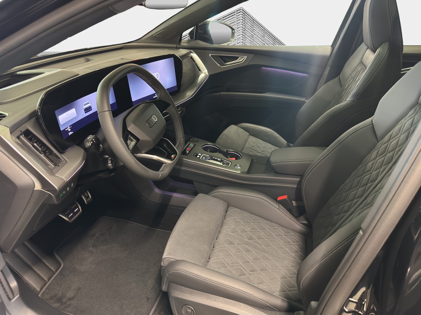 AUDI Q4 Sportback e-tron quattro performance Swiss Ski-image-9