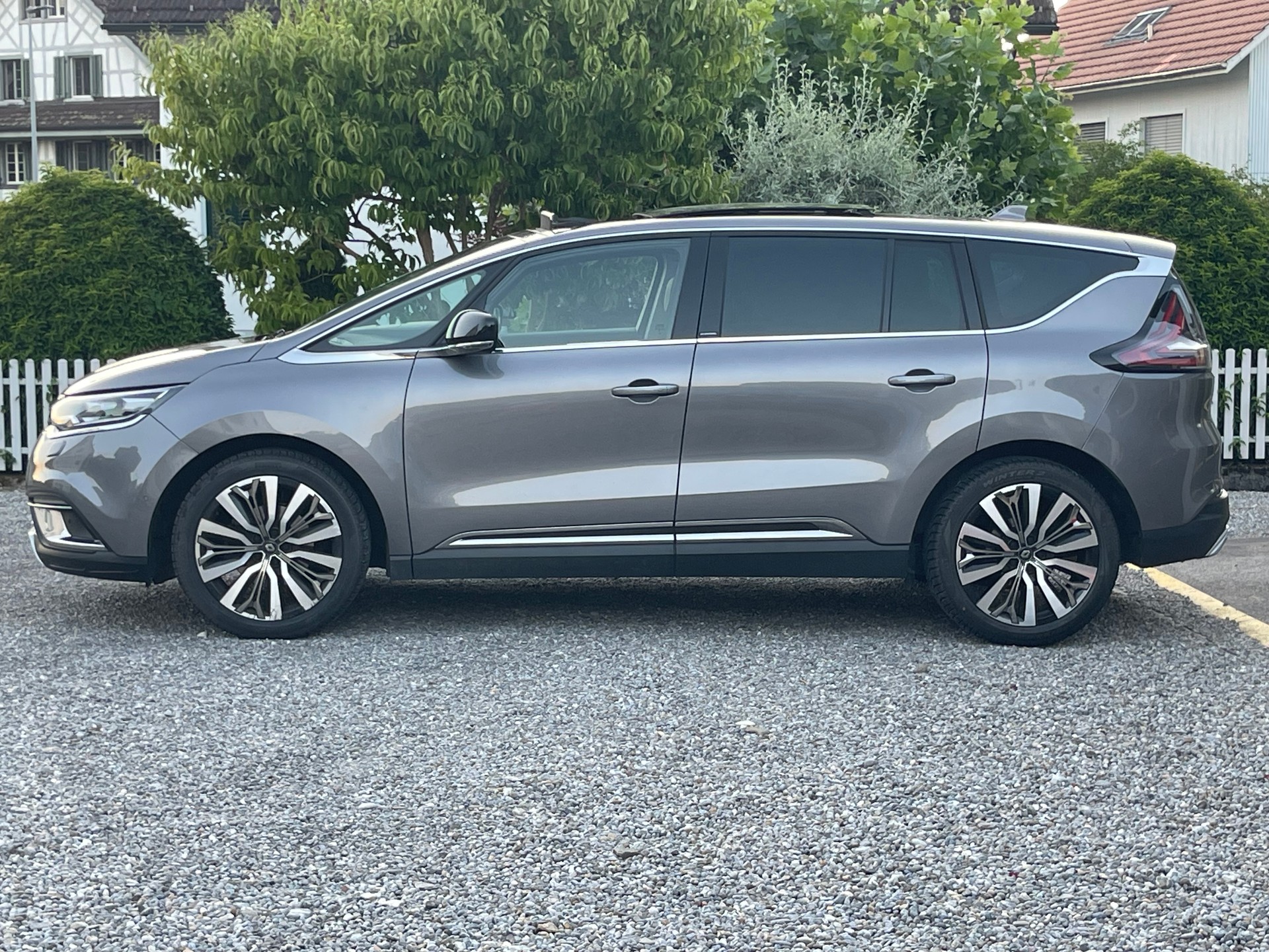 RENAULT Espace 2.0 dCi Initiale EDC 6-image-3