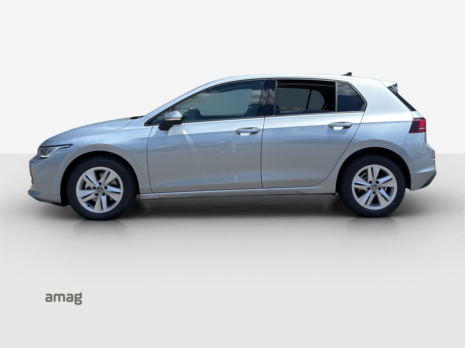 VW Golf 1.5 e TSI mHEV Value DSG-showroom-element-1