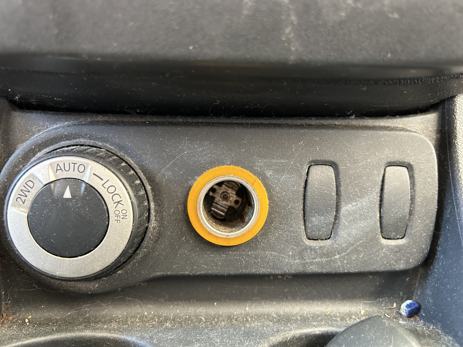 DACIA Duster 1.6 Ambiance 4x4-image-16