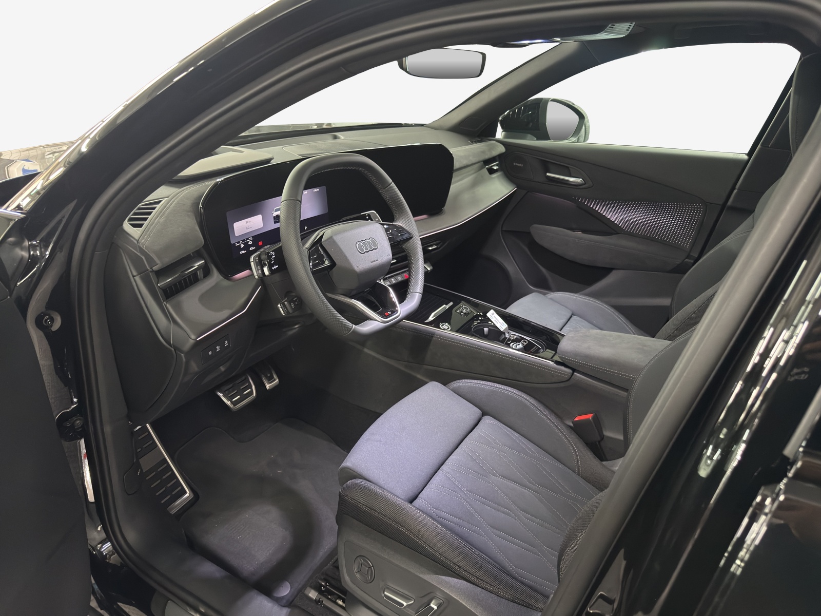 AUDI Q3 Sportback e-hybrid 200 kW S tronig-image-7