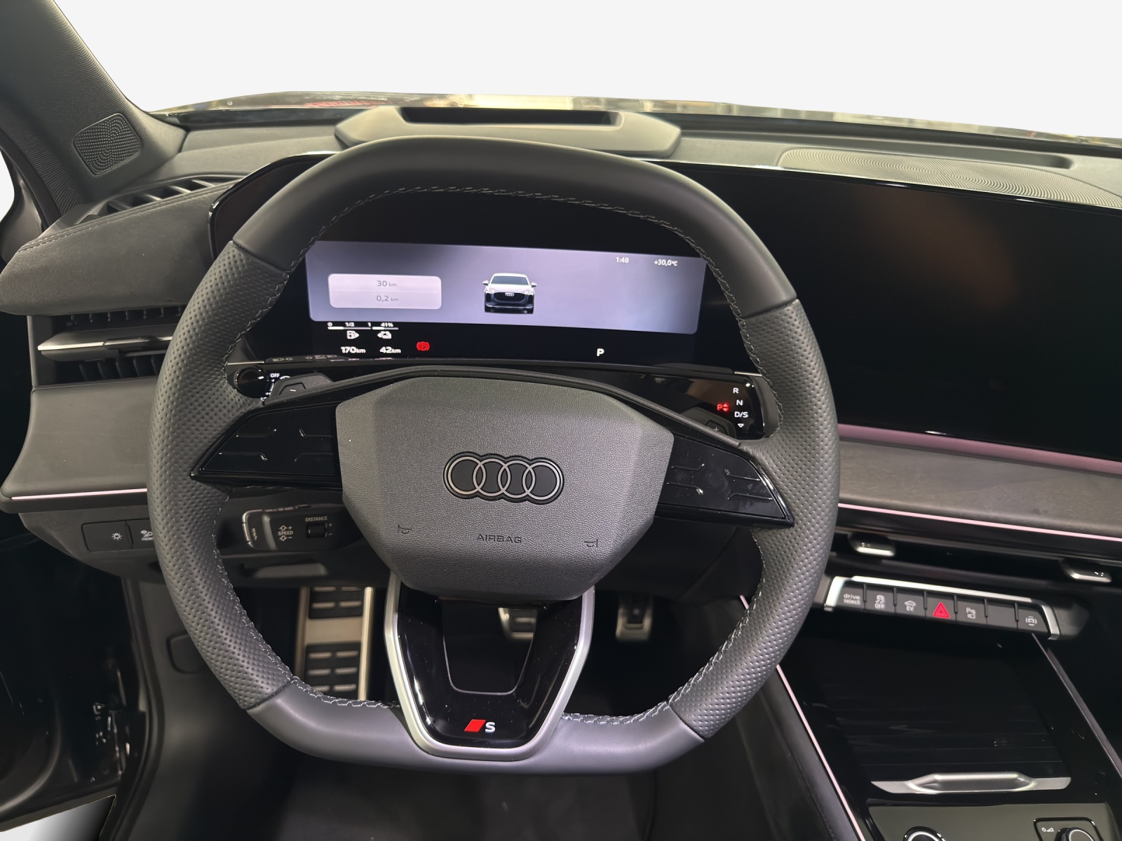 AUDI Q3 Sportback e-hybrid 200 kW S tronig-image-9