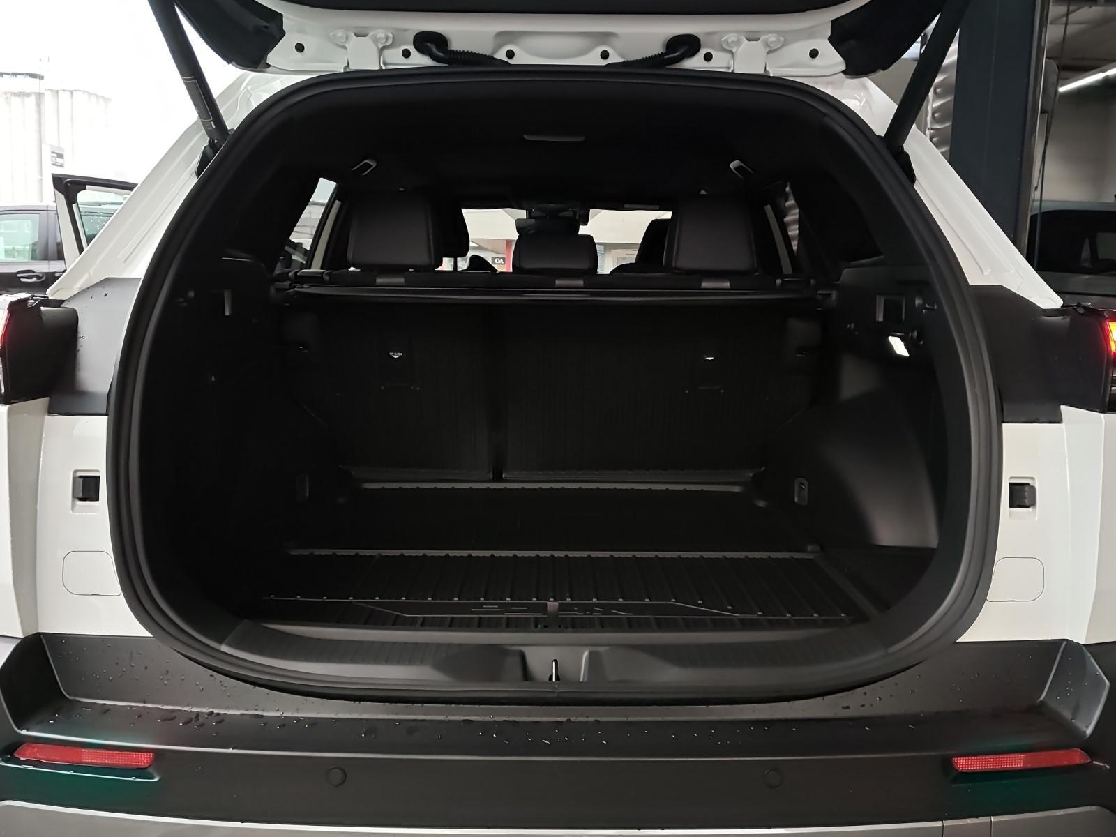 TOYOTA bZ4X Touring Premium AWD-image-12
