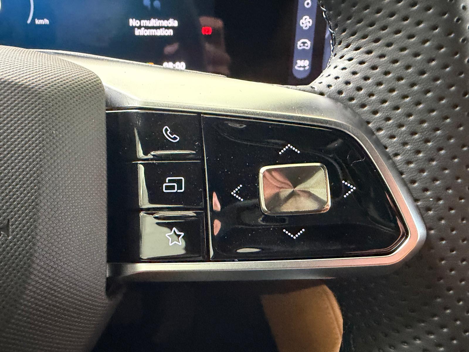 MG HS 1.5 Hybrid Luxury-image-13