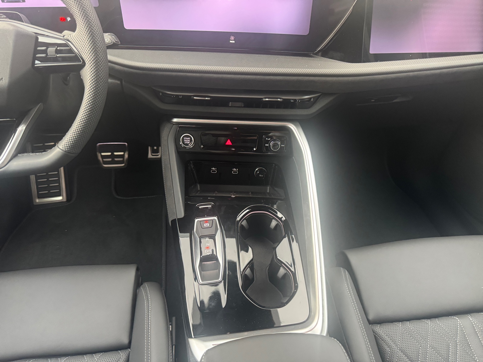 AUDI Q5 TDI quattro 220 kW S-tronic-image-10