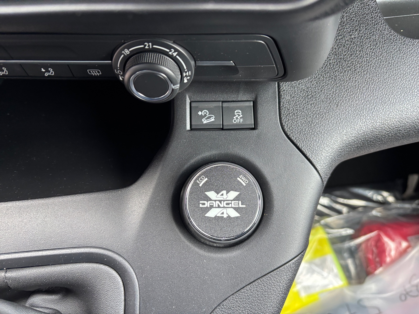 OPEL Combo Cargo 1.5 s/s 4x4-image-11
