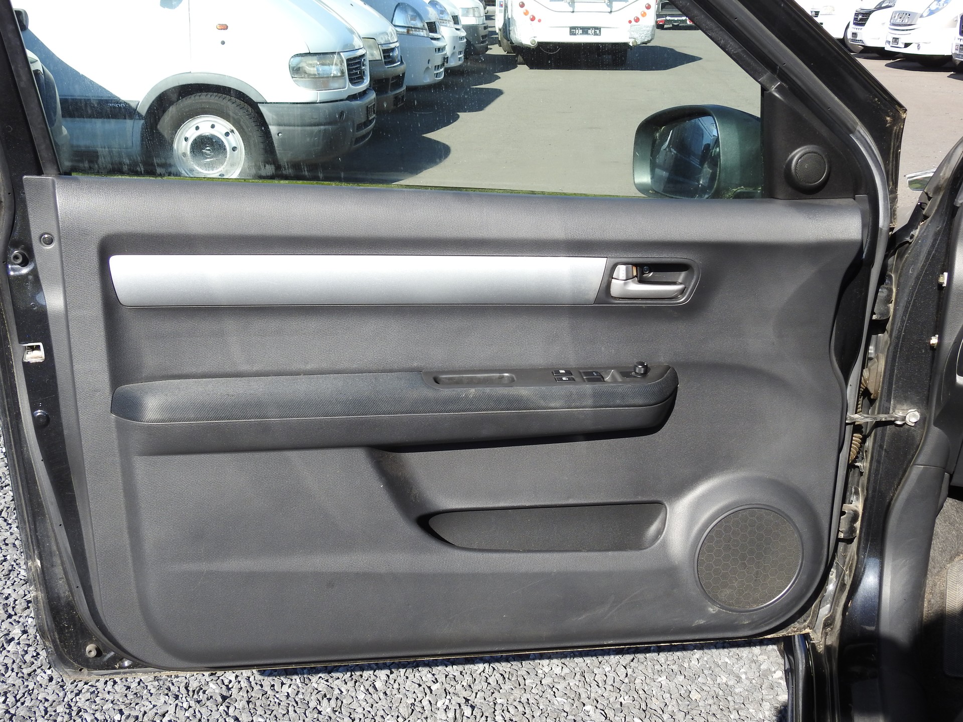 SUZUKI Swift 1.3i 16V GL Top-image-11