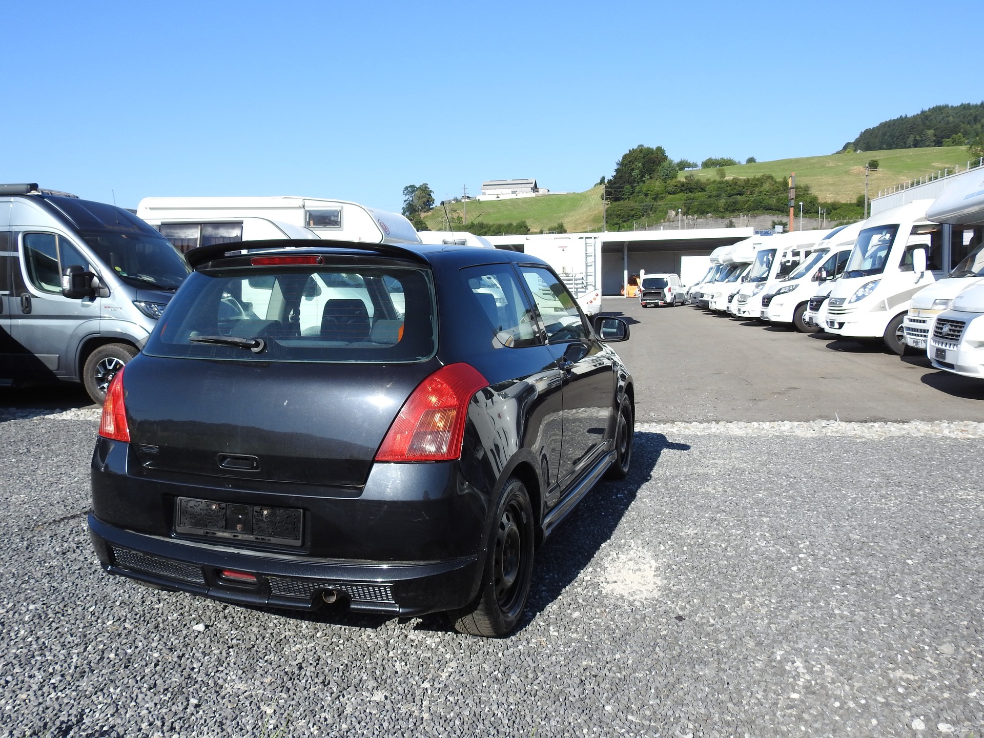 SUZUKI Swift 1.3i 16V GL Top-image-6