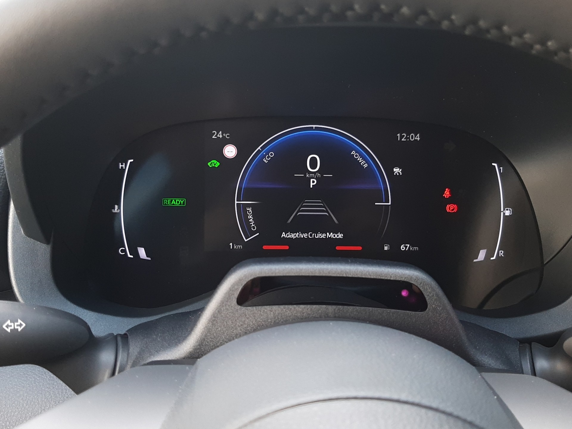 TOYOTA Yaris 1.5 VVT-i HSD Trend-image-9