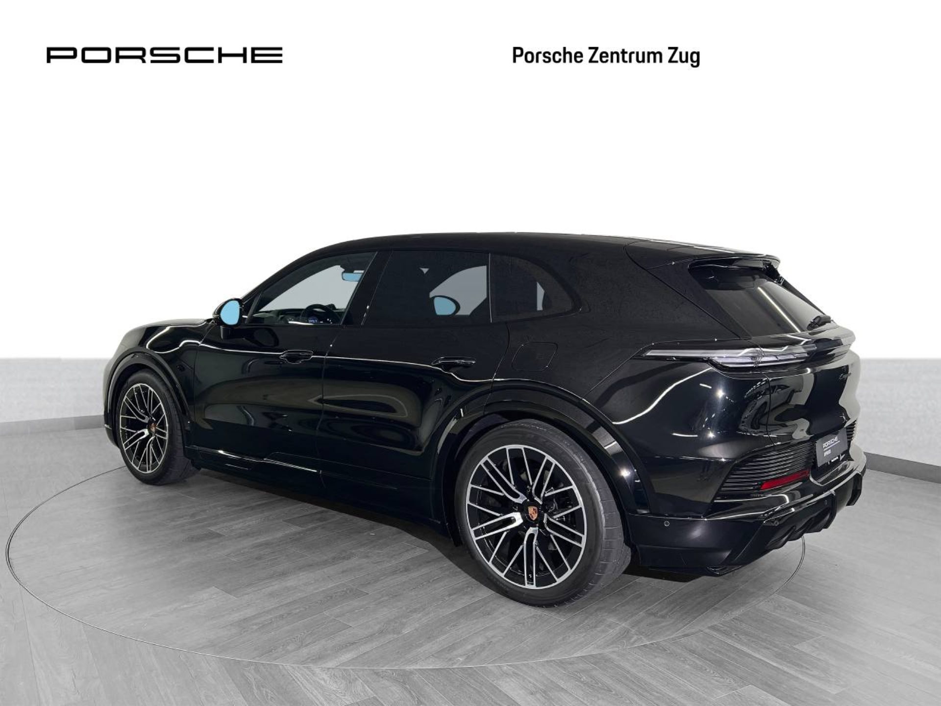 PORSCHE Cayenne Electric-image-2