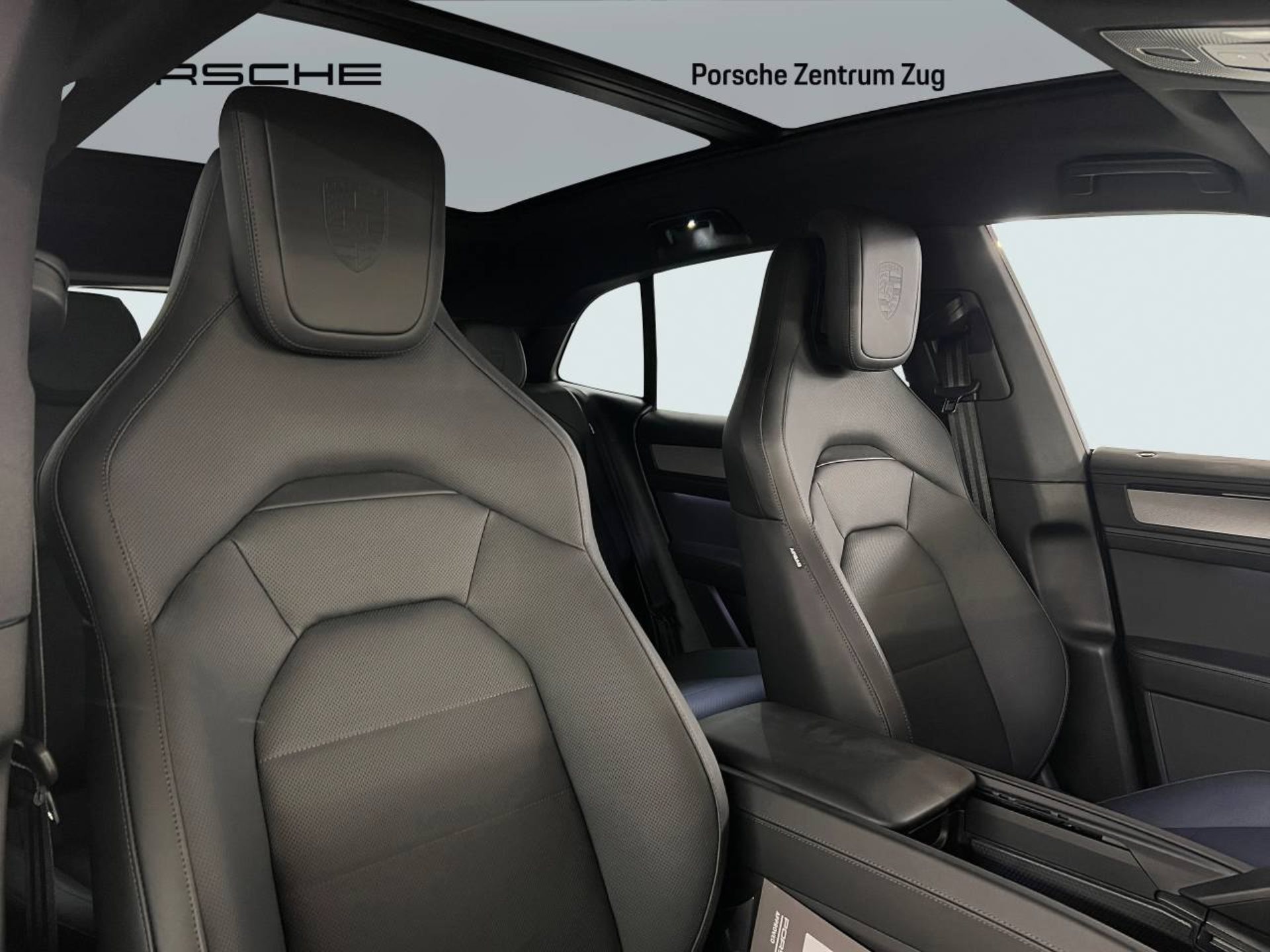 PORSCHE Cayenne Electric-image-21