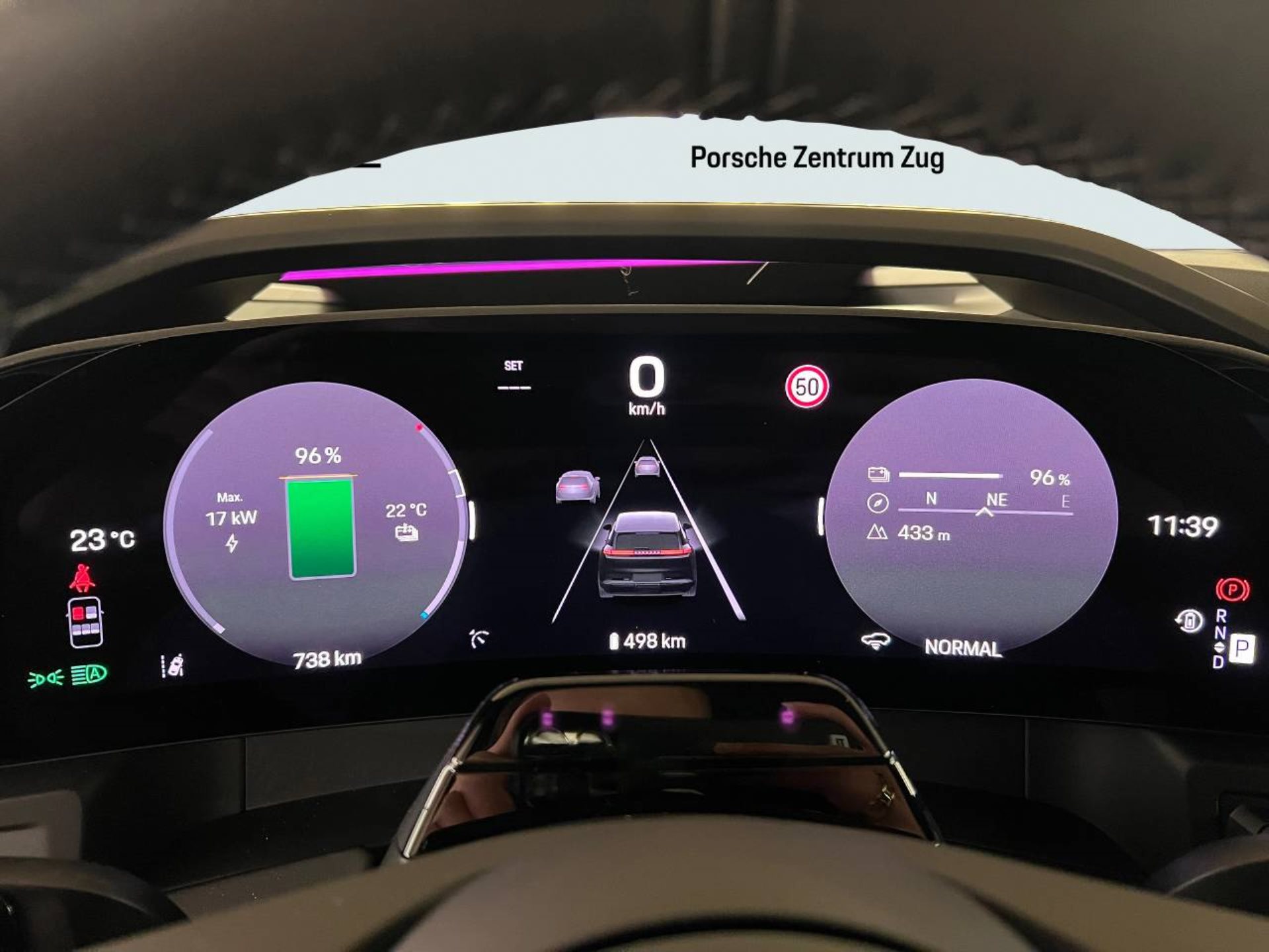 PORSCHE Cayenne Electric-image-27