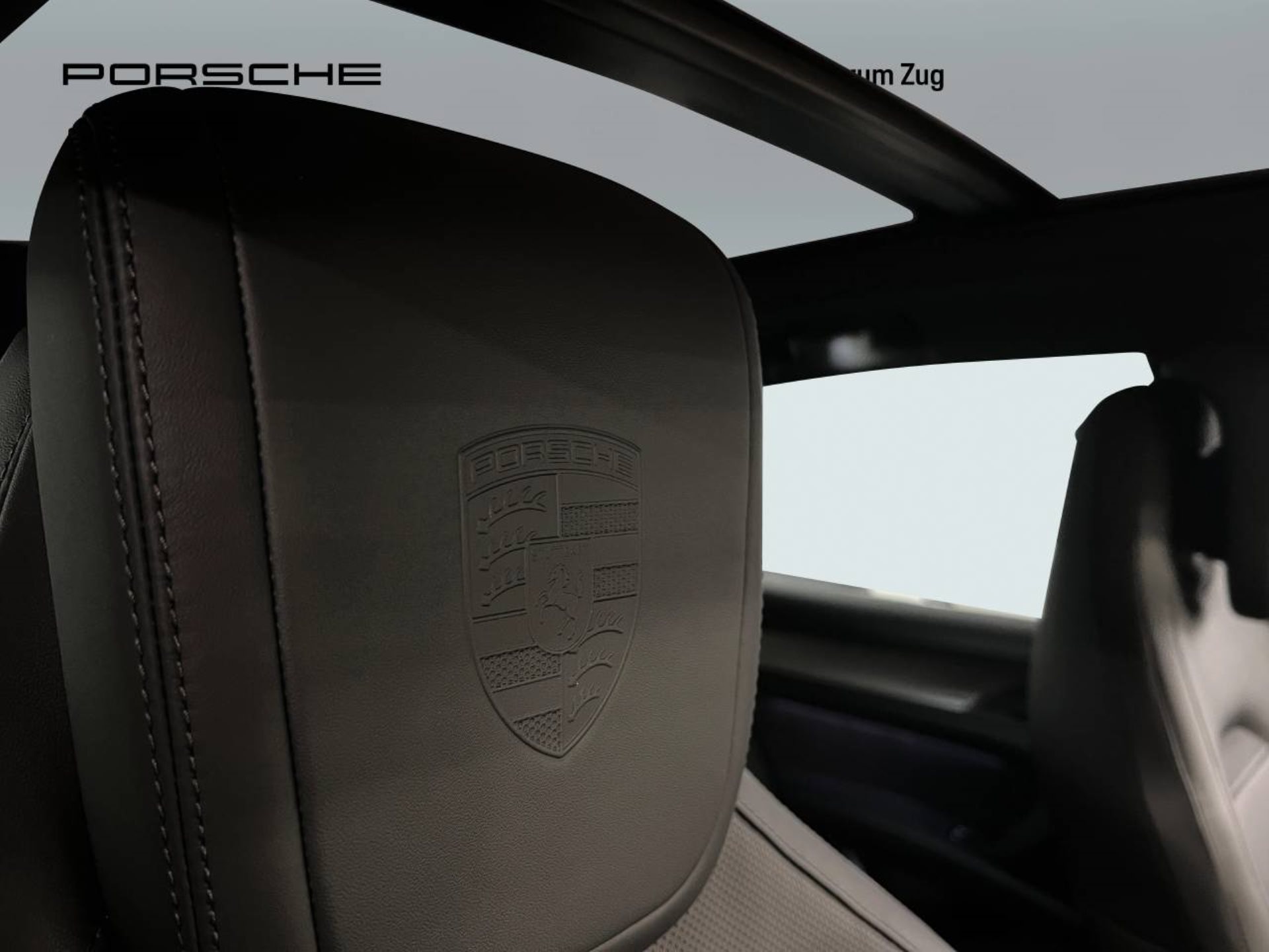 PORSCHE Cayenne Electric-image-22