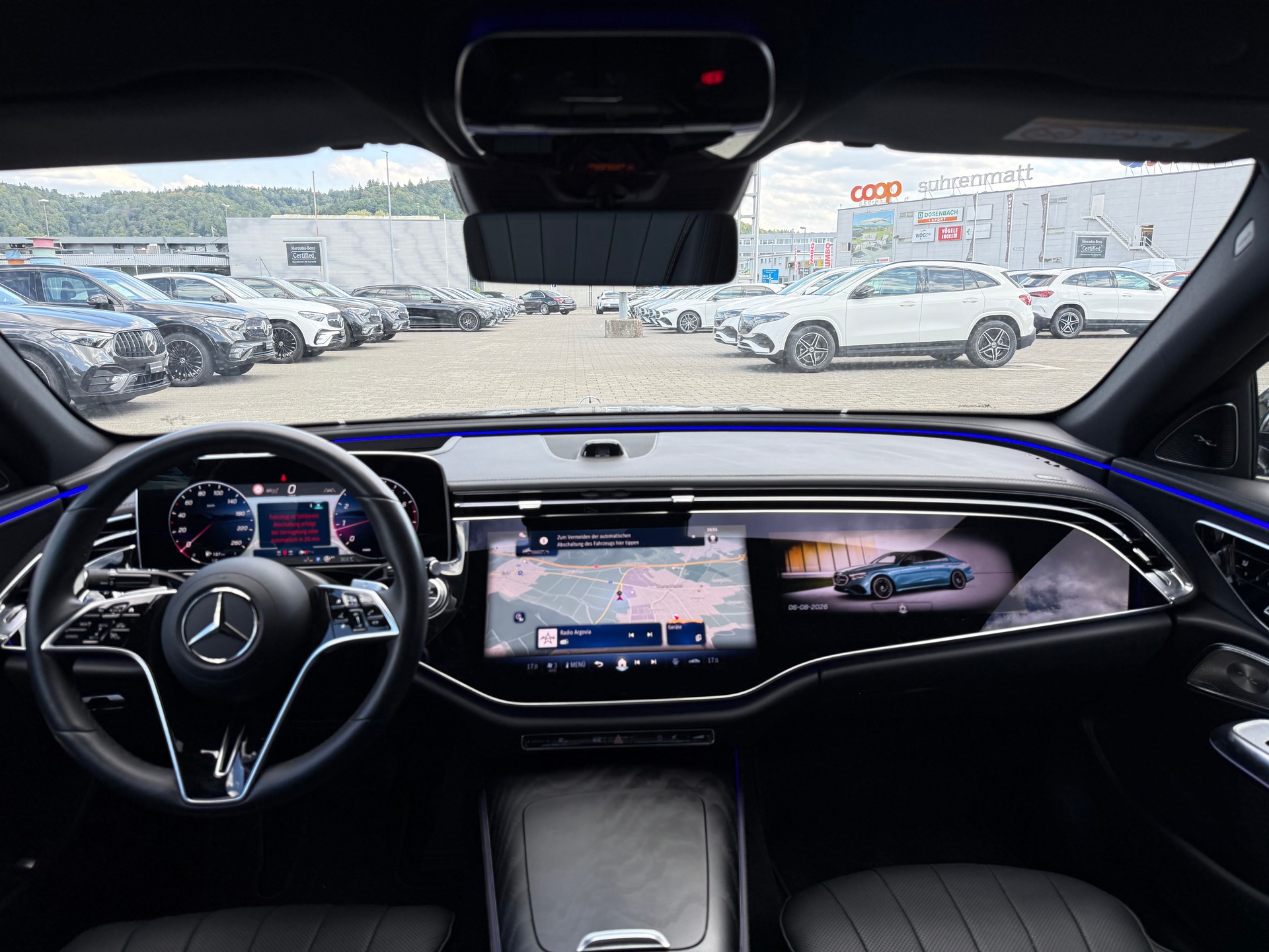 MERCEDES-BENZ E 200 EXCLUSIVE 9G-Tronic 4Matic-showroom-element-3