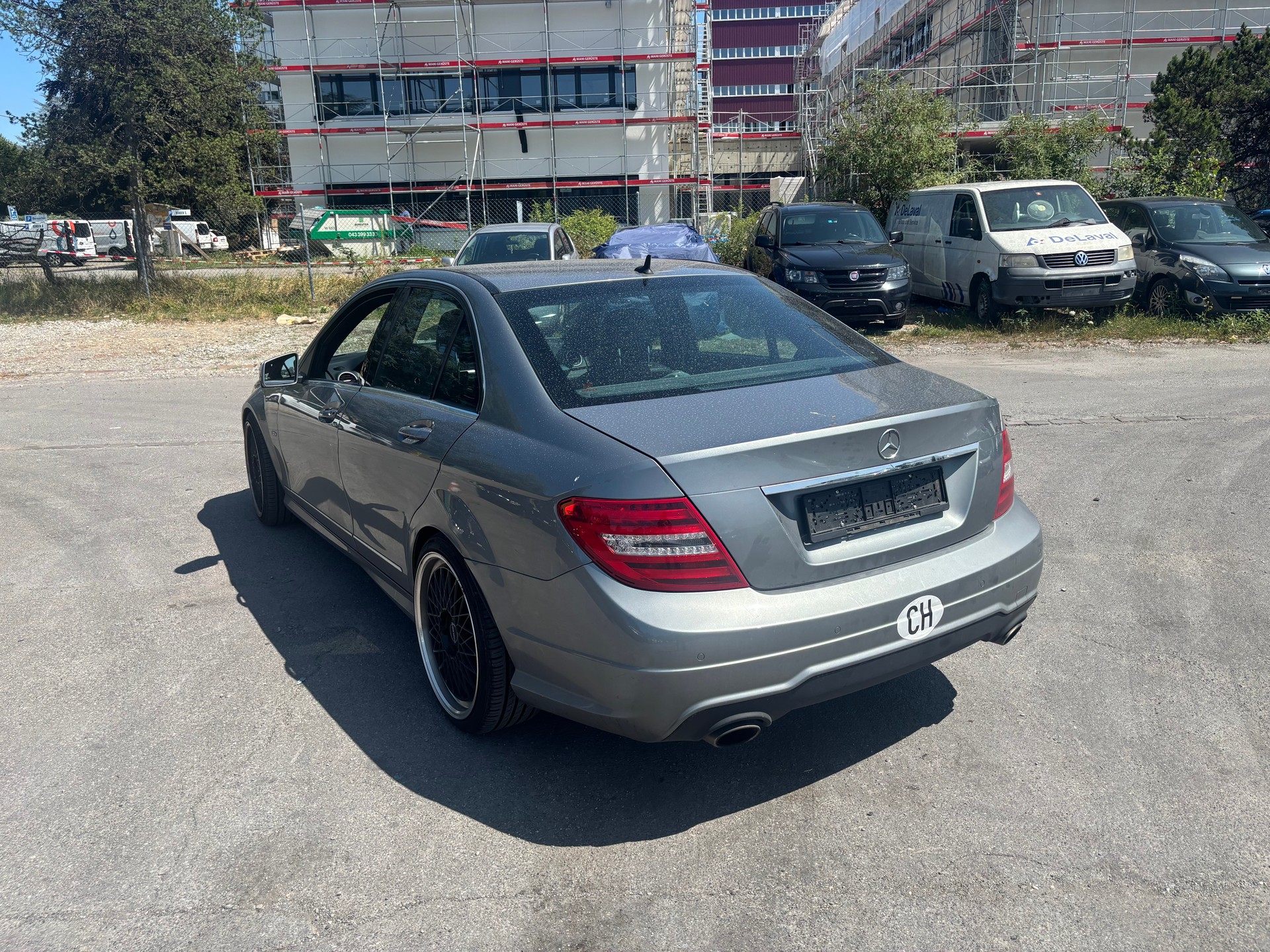 MERCEDES-BENZ C 350 Avantgarde 4Matic 7G-Tronic-image-4