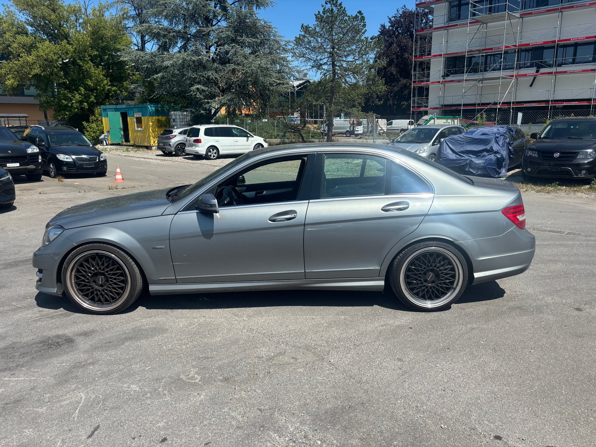 MERCEDES-BENZ C 350 Avantgarde 4Matic 7G-Tronic-image-6