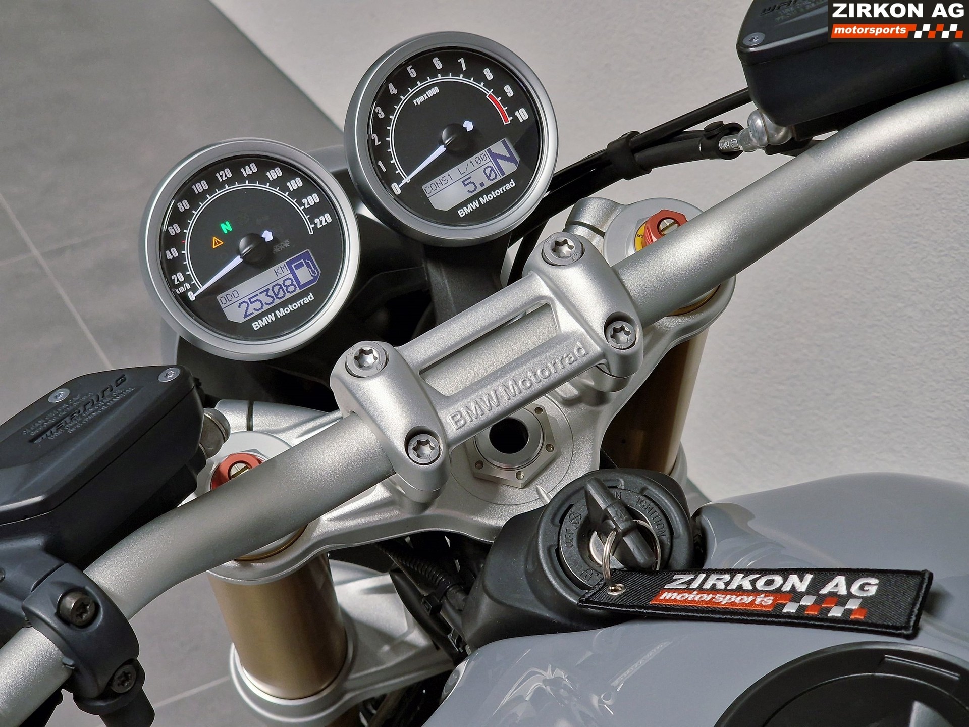 BMW R nineT ABS-image-13