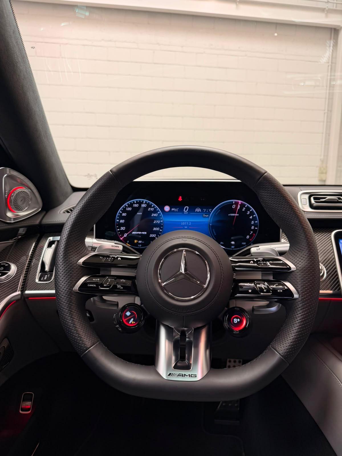 MERCEDES-BENZ S 63 AMG Lang Limited Red & Silver Manufaktur E Performance 4Matic Einzelstück 802PS mit Gratisservice & Garantie-image-11