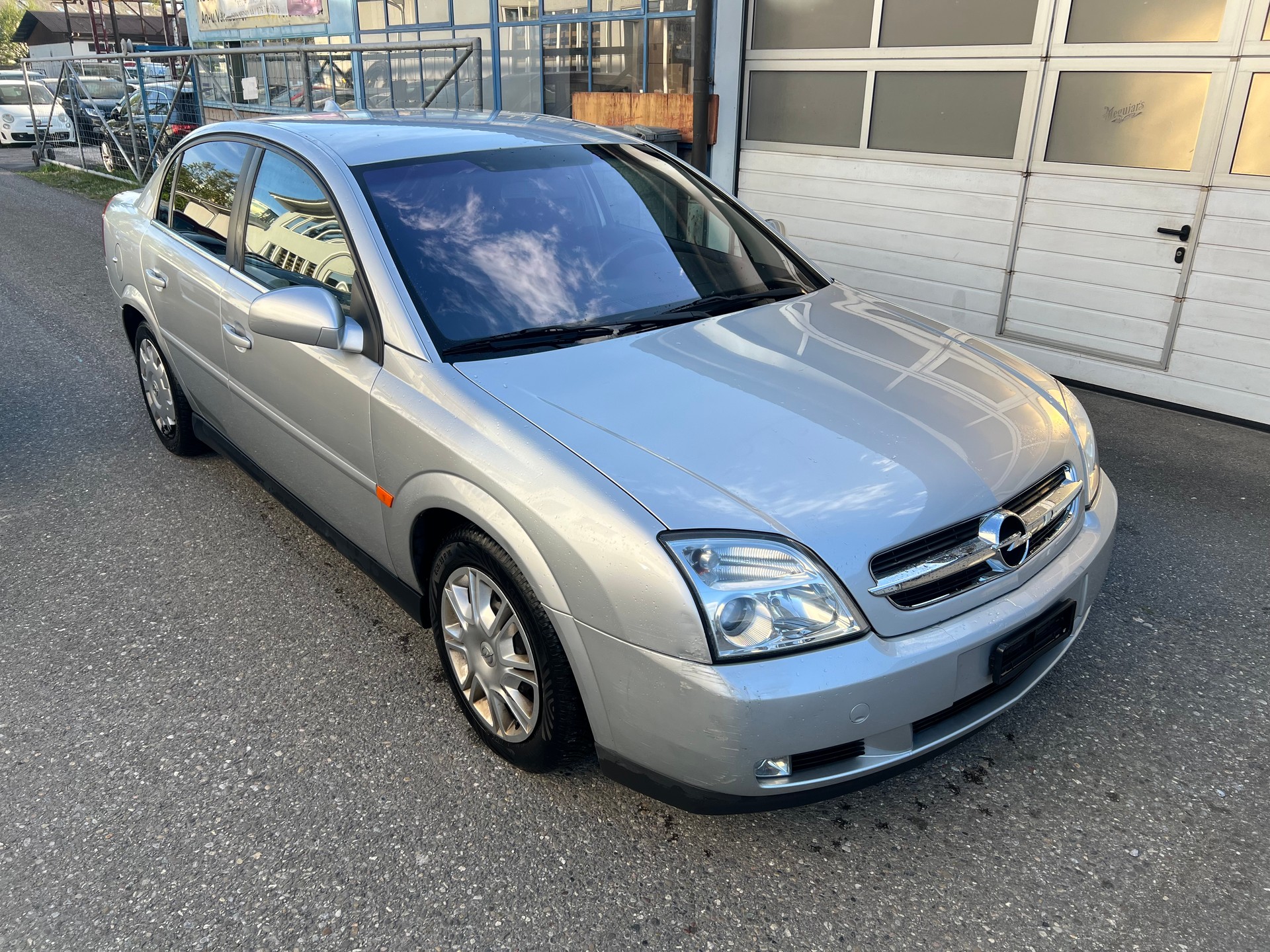 OPEL Vectra 2.2 Comfort