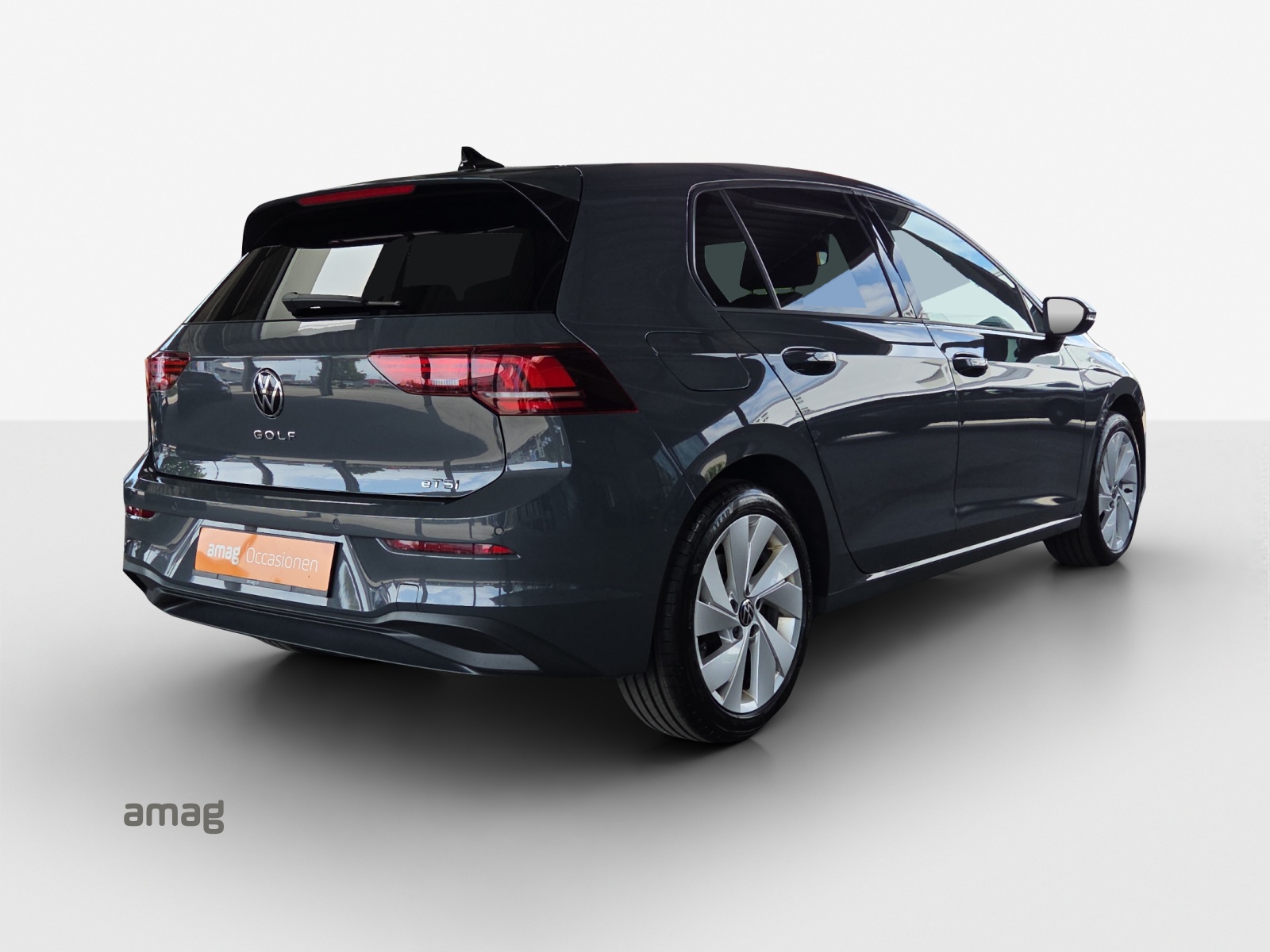 VW Golf 1.5 e TSI mHEV Life DSG-image-4