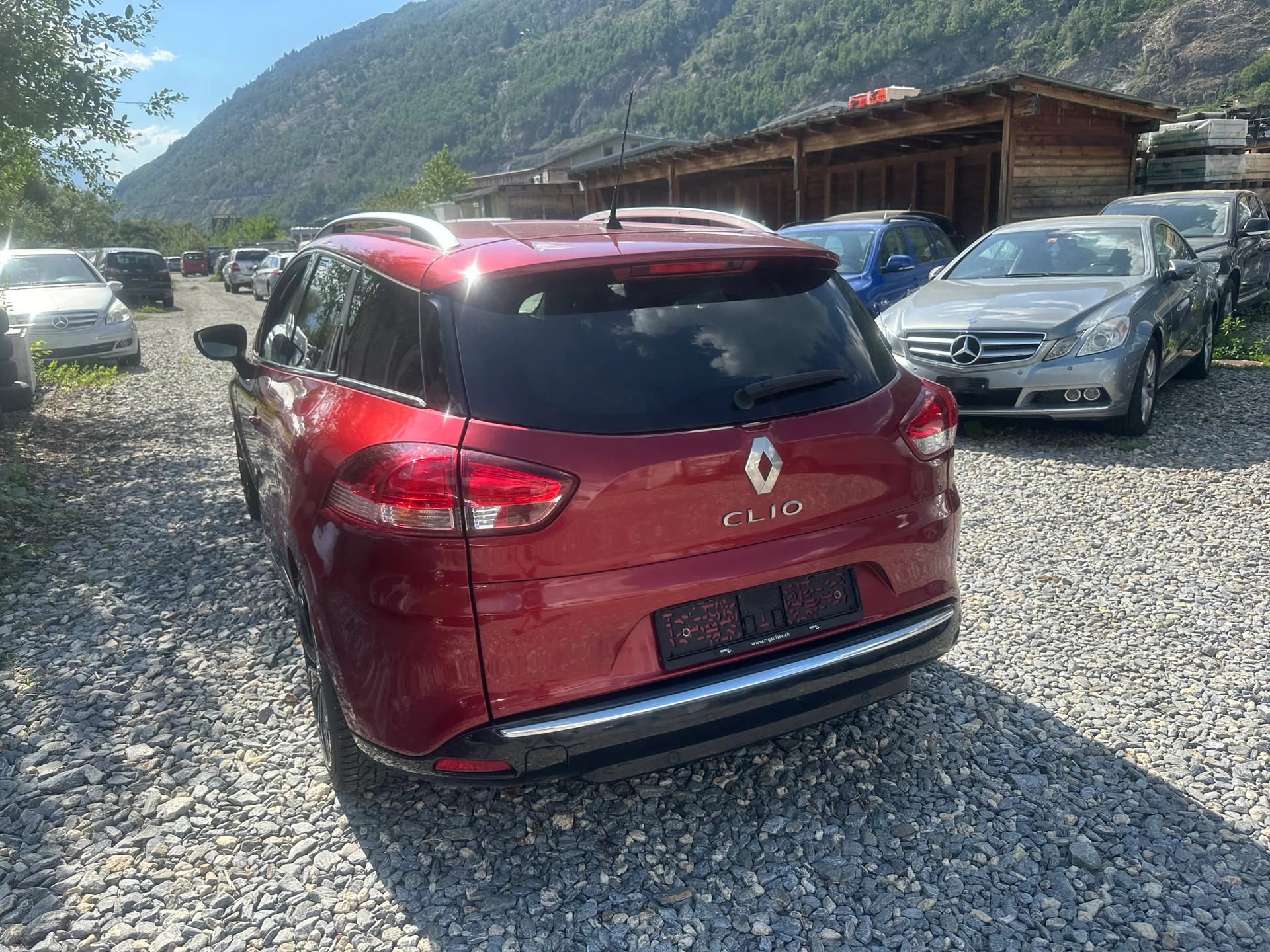 RENAULT Clio Grandtour 1.5 dCi Swiss Edition-image-7
