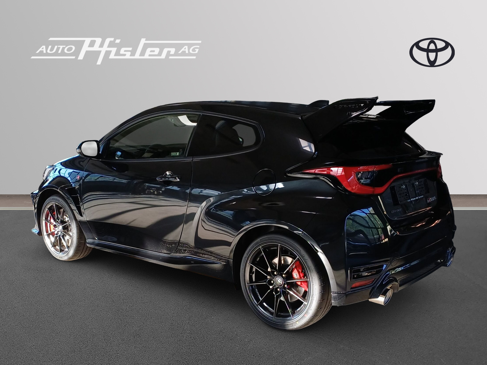 TOYOTA GR Yaris 1.6 Turbo Sport 4x4-image-3