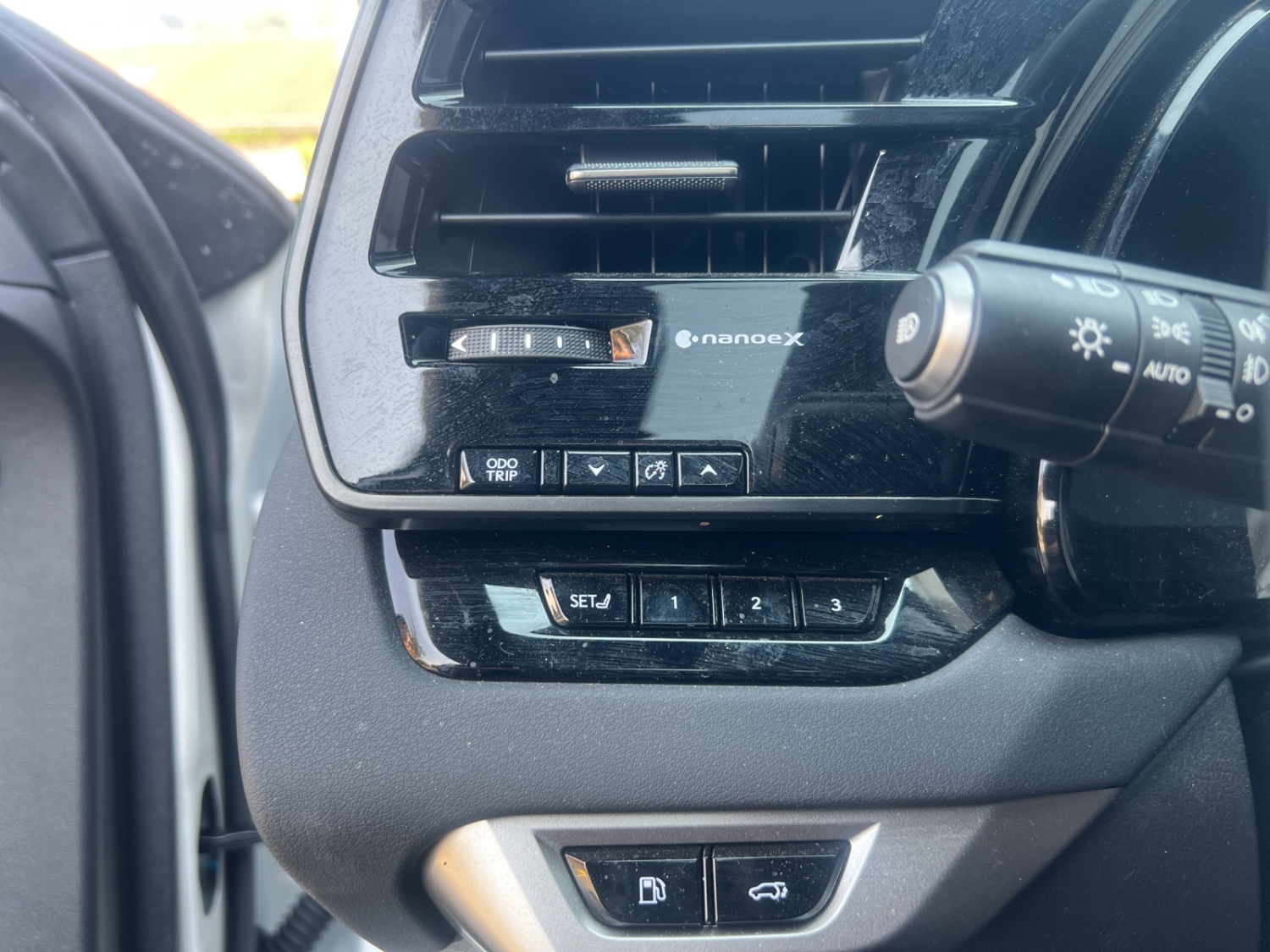 LEXUS RX 450h+ Excellence-image-13