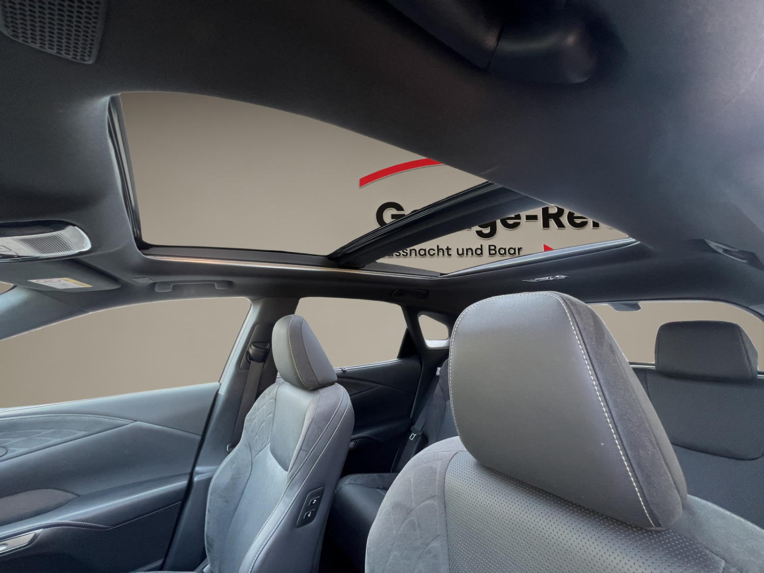 LEXUS RX 450h+ Excellence-image-21