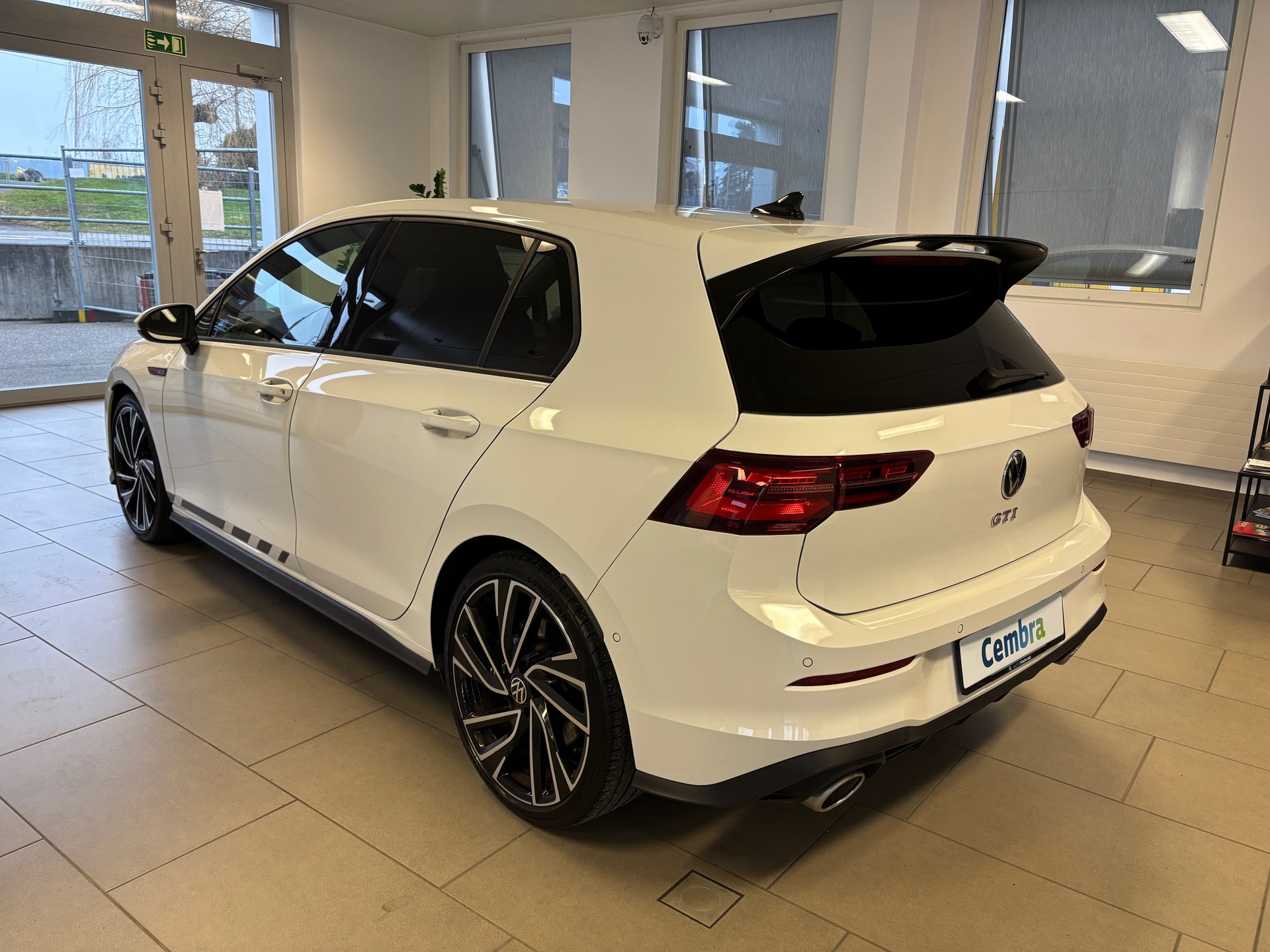 VW Golf 2.0 TSI GTI Clubsport DSG-image-4