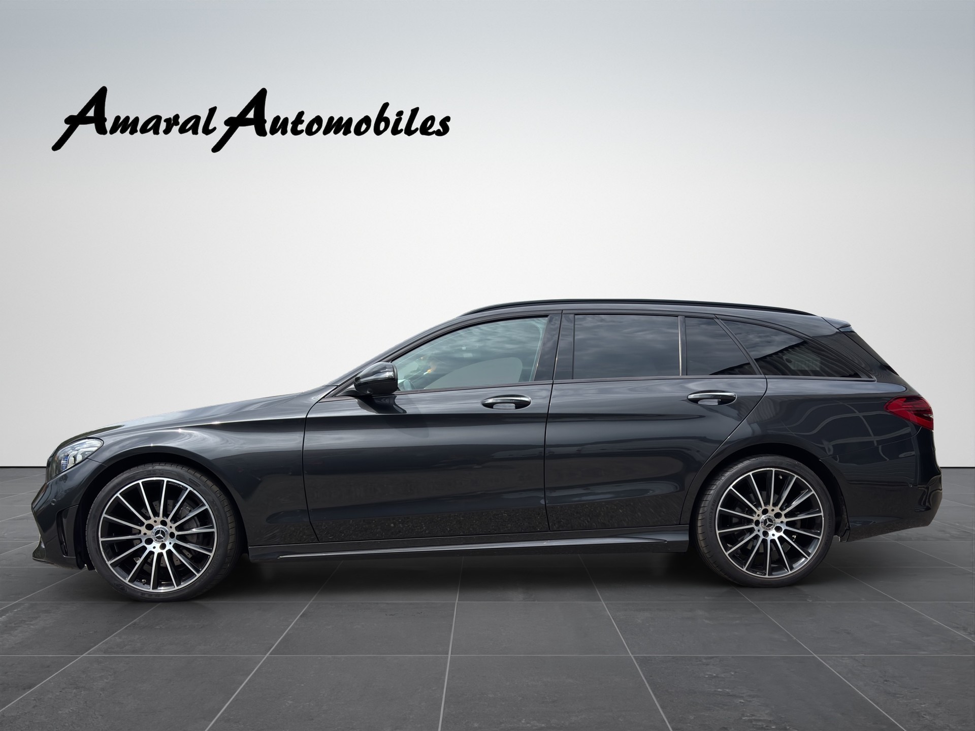MERCEDES-BENZ C 220 d AMG Line 4Matic 9G-Tronic-image-3