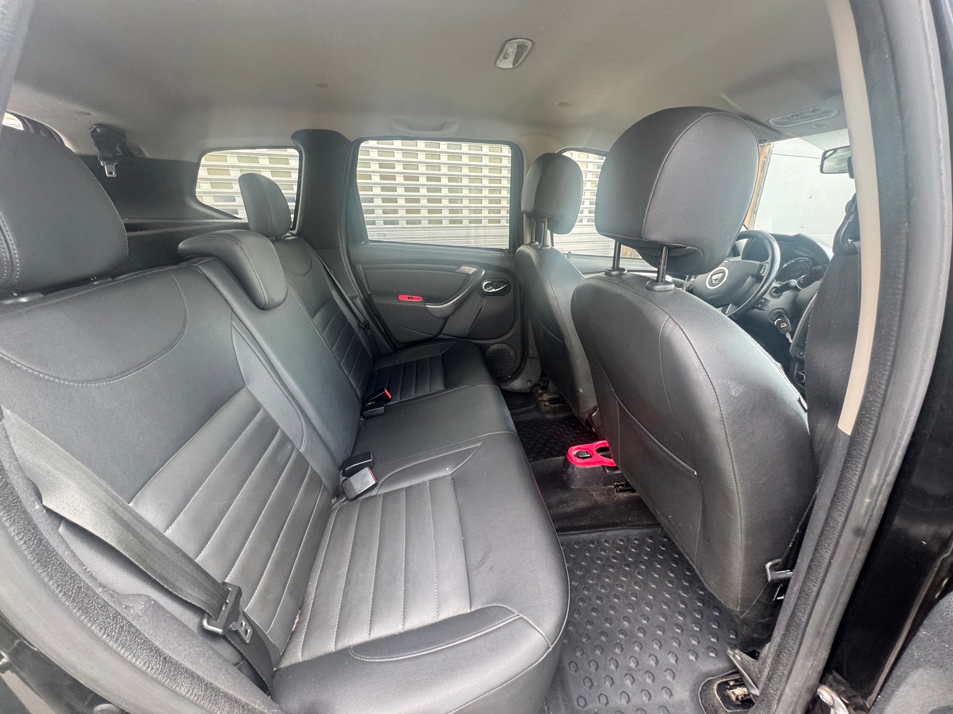 DACIA Duster 1.2 T Privilège 4x4-image-14
