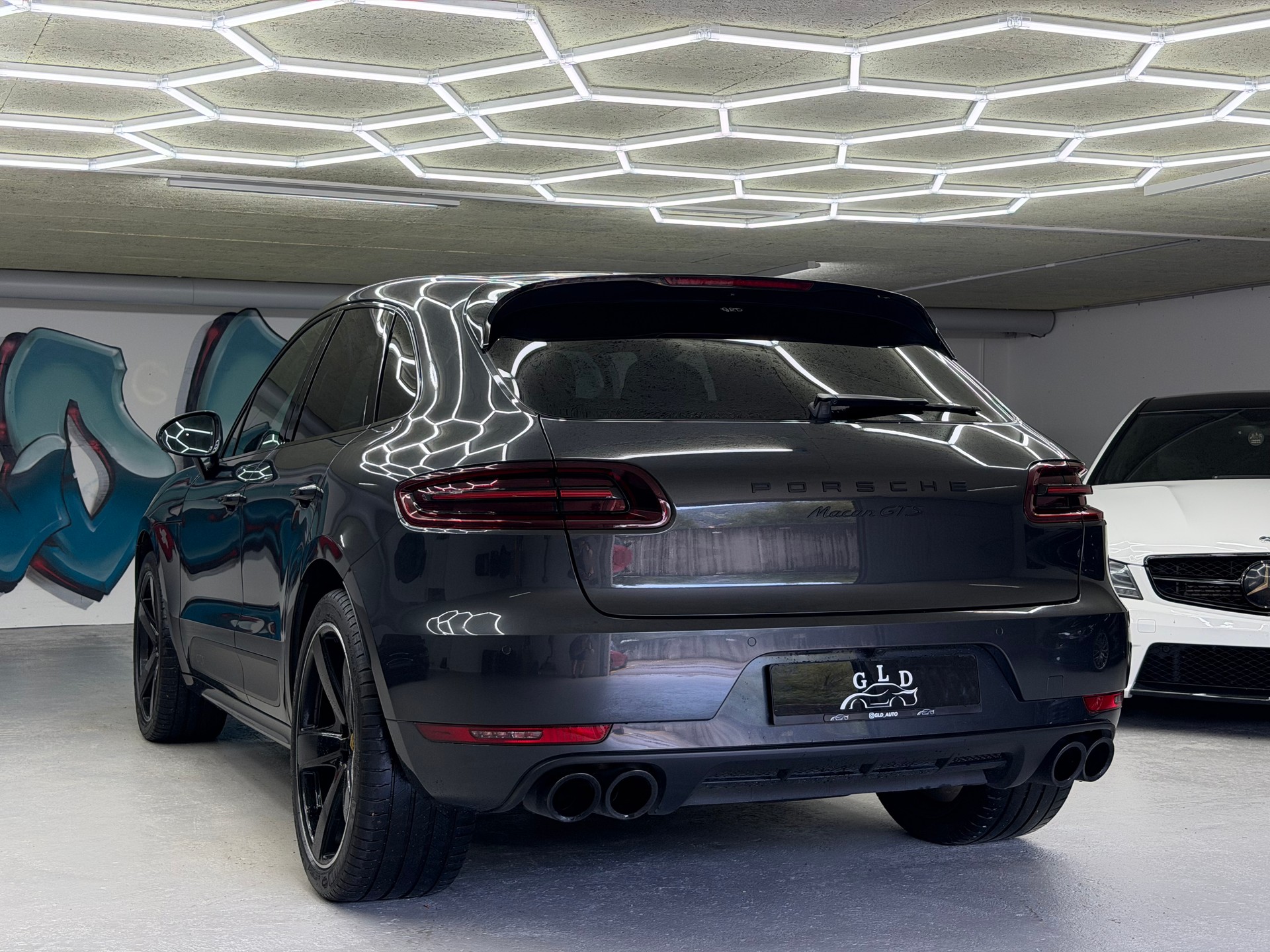 PORSCHE Macan GTS PDK-image-4