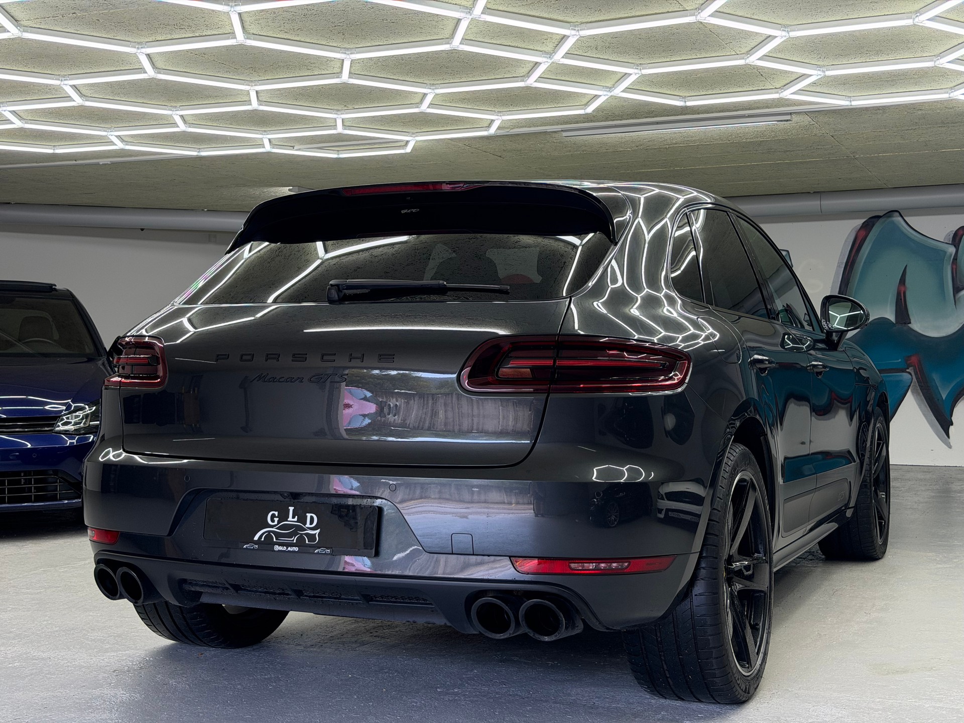 PORSCHE Macan GTS PDK-image-5