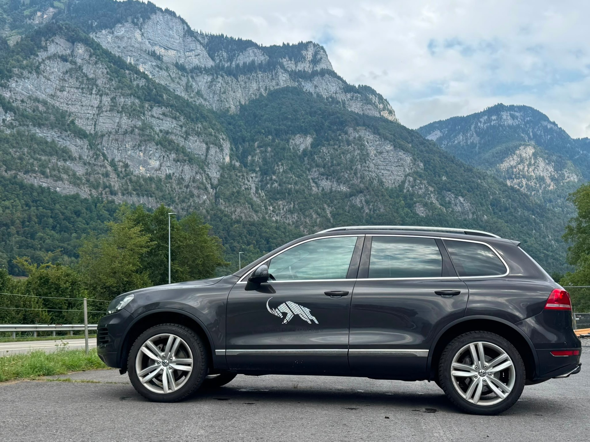 VW Touareg 3.0 TDI BlueMotion Technology Tiptronic-image-5