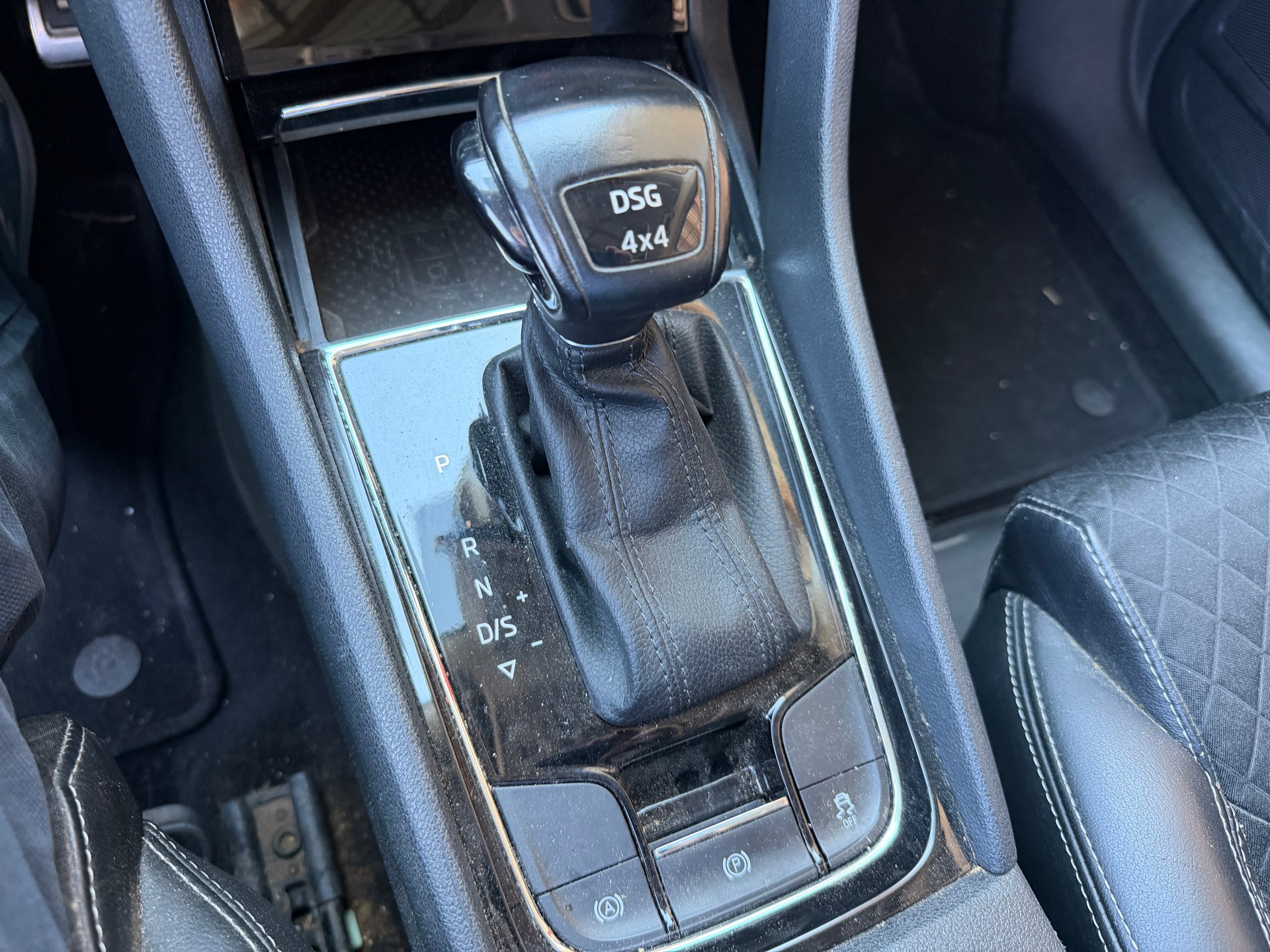 SKODA Kodiaq 2.0 TSI Style DSG 4x4-image-7