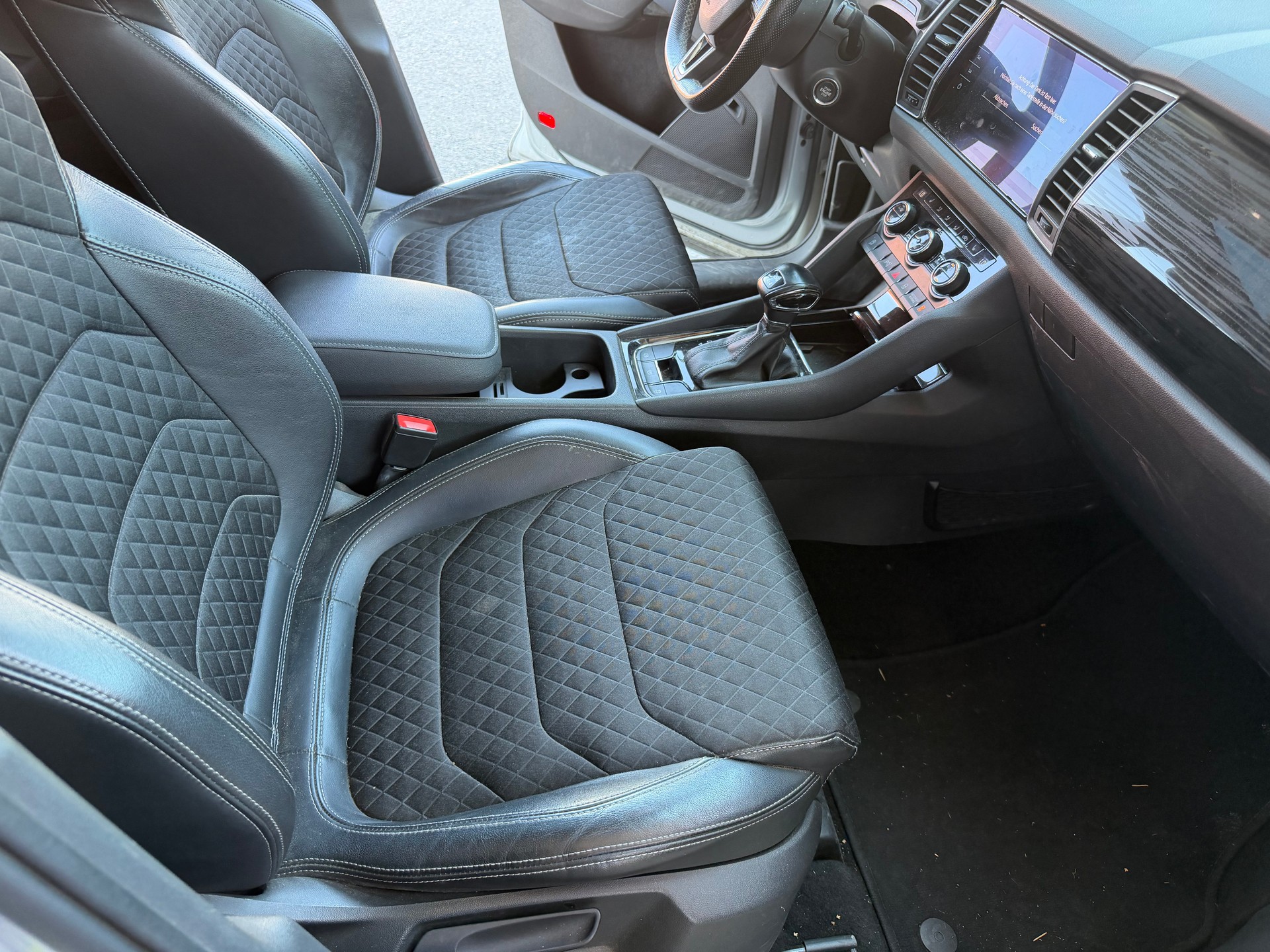 SKODA Kodiaq 2.0 TSI Style DSG 4x4-image-11