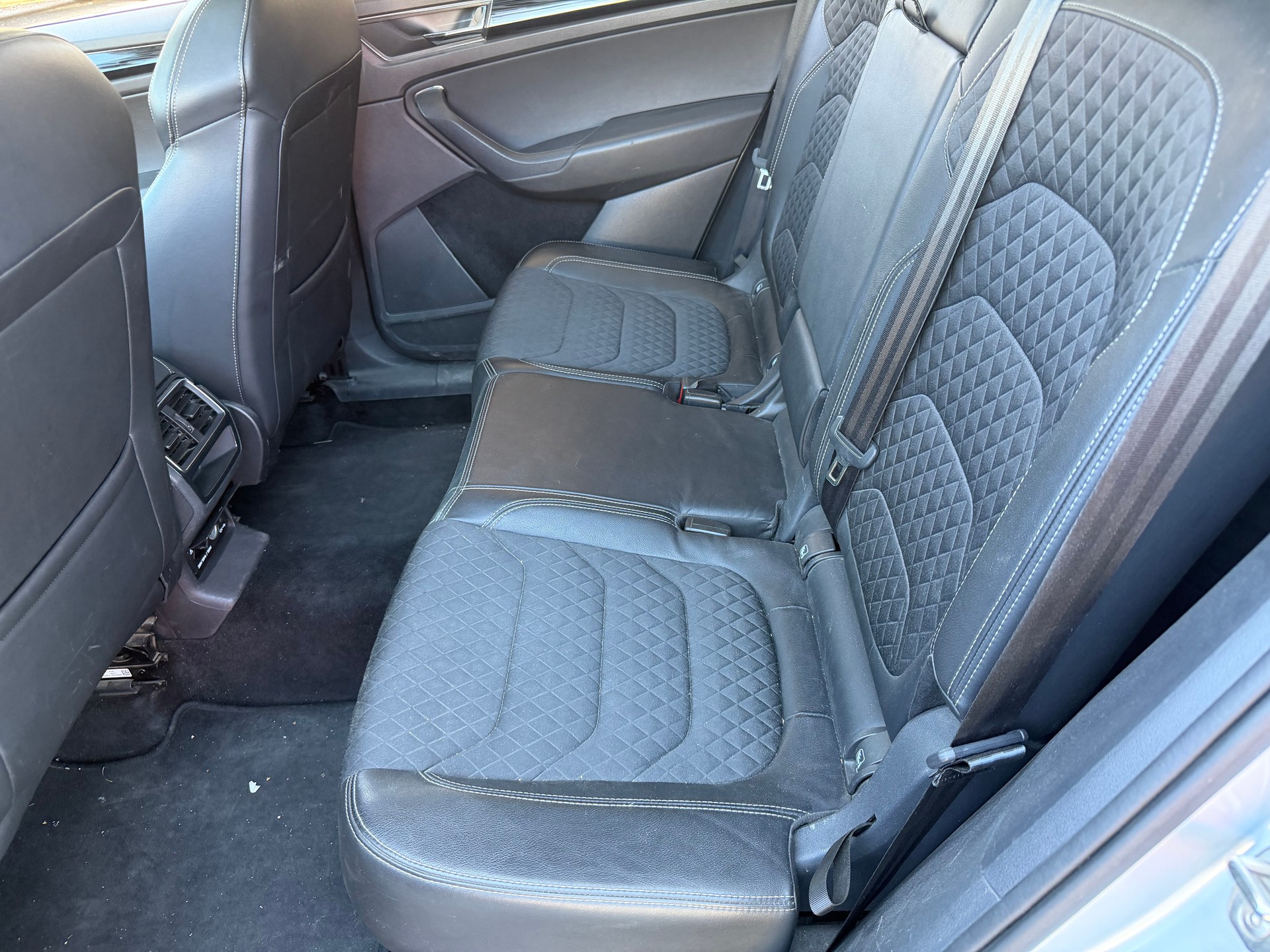 SKODA Kodiaq 2.0 TSI Style DSG 4x4-image-9